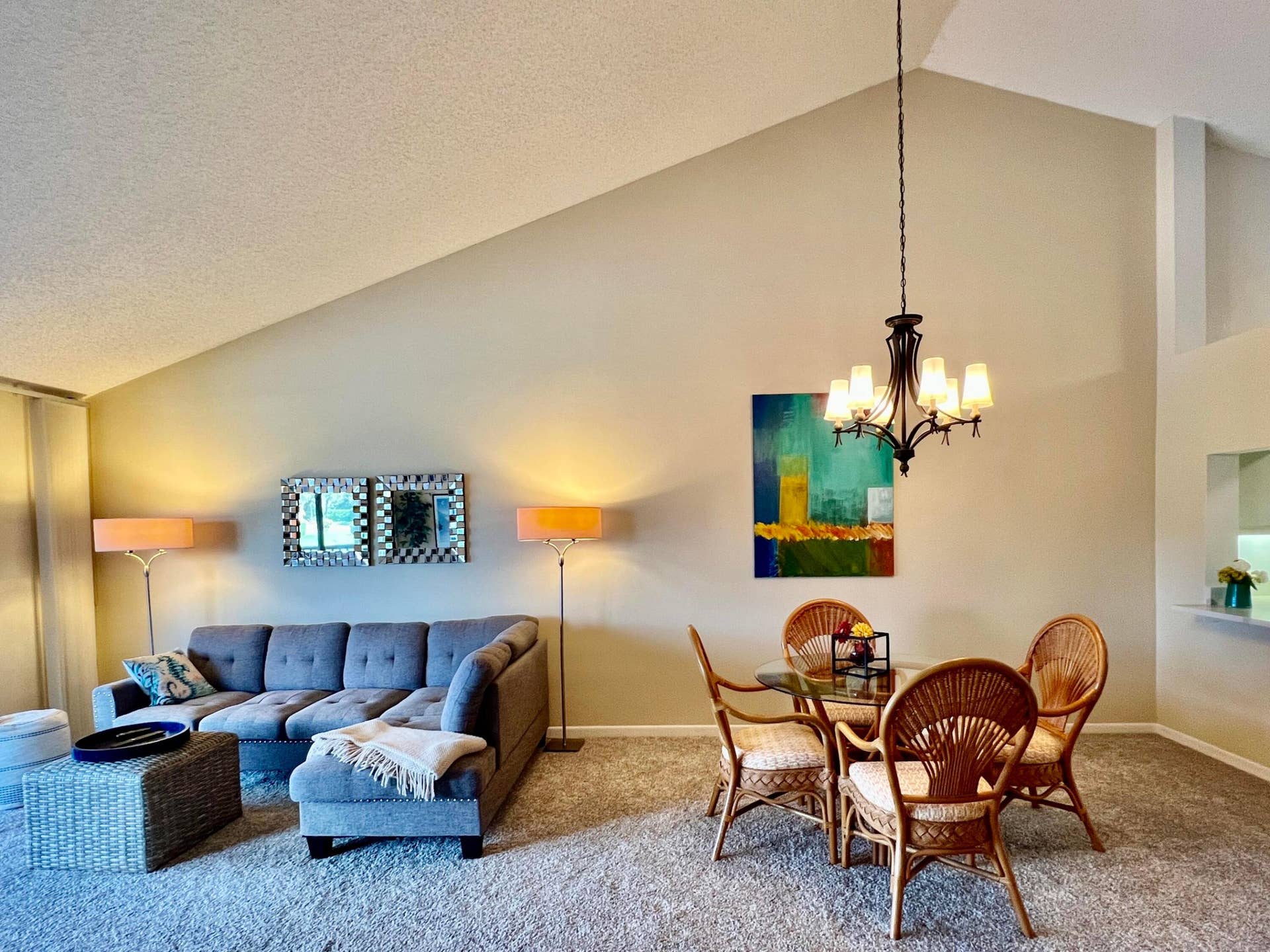 6944 BRIARLAKE Circle, #201, Palm Beach Gardens, FL 33418 Living room-high vaulted ceiling