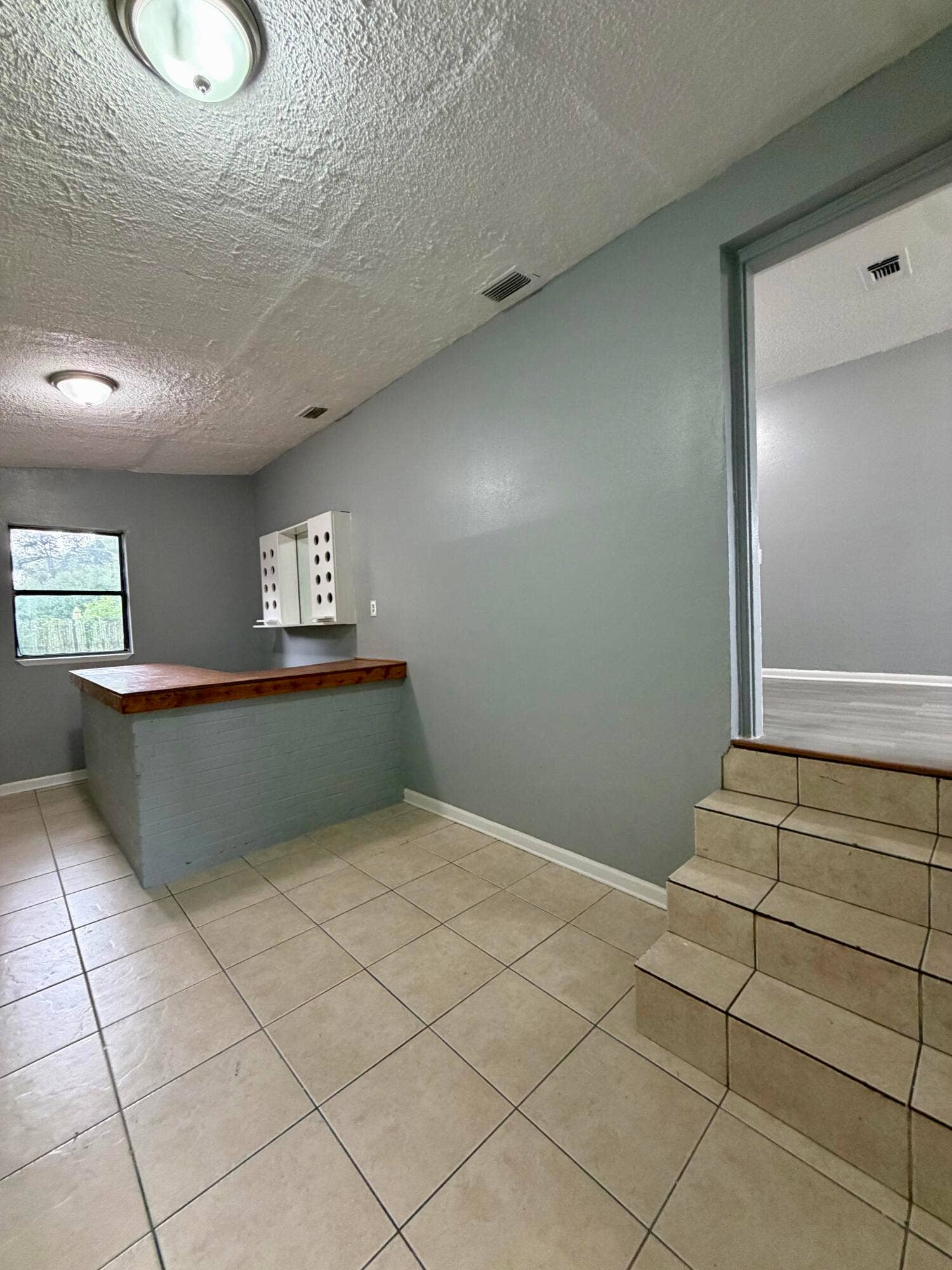 9117 LINGARD Avenue, Jacksonville, FL 32208 IMG_8033