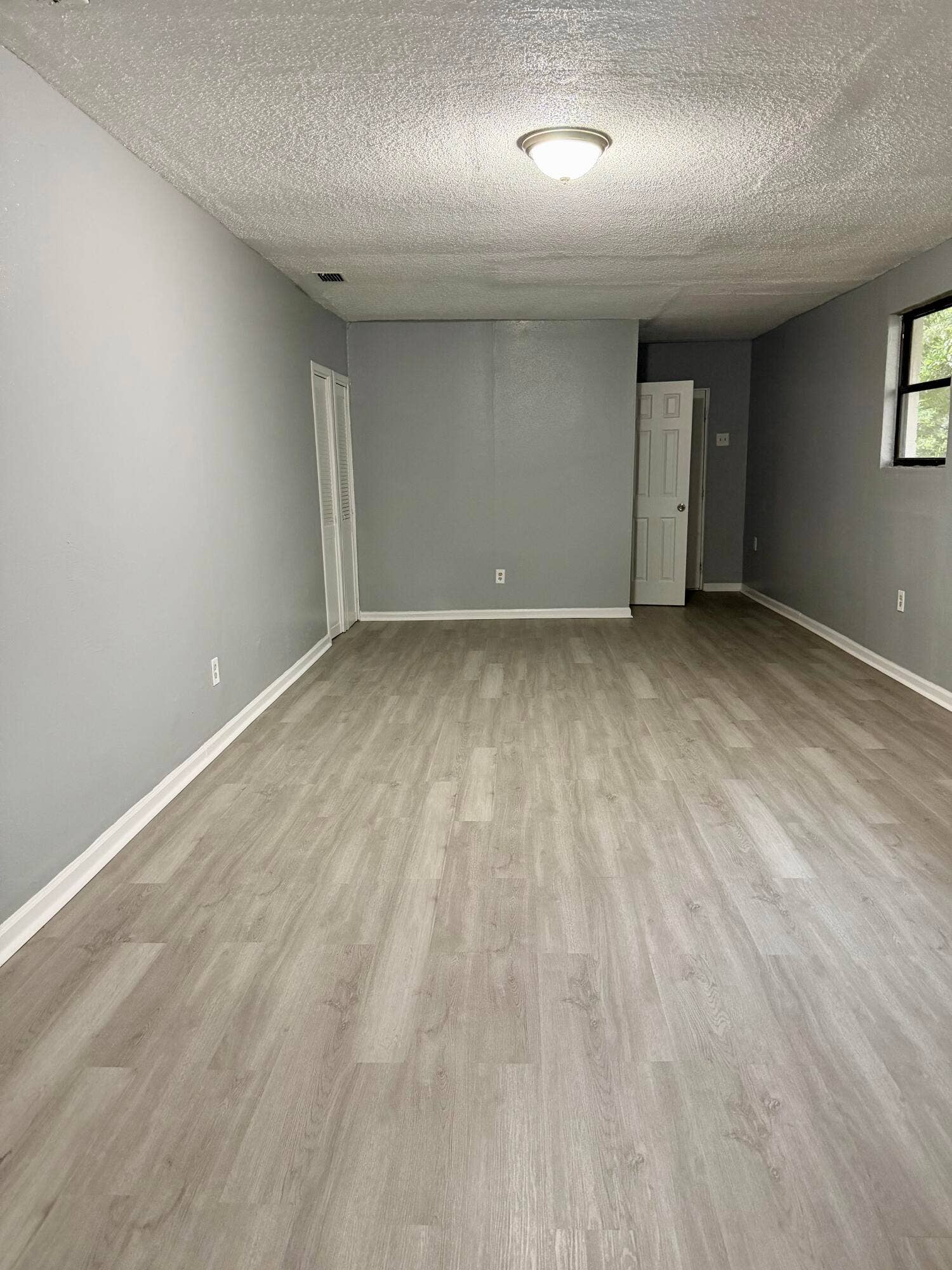 9117 LINGARD Avenue, Jacksonville, FL 32208 IMG_8013