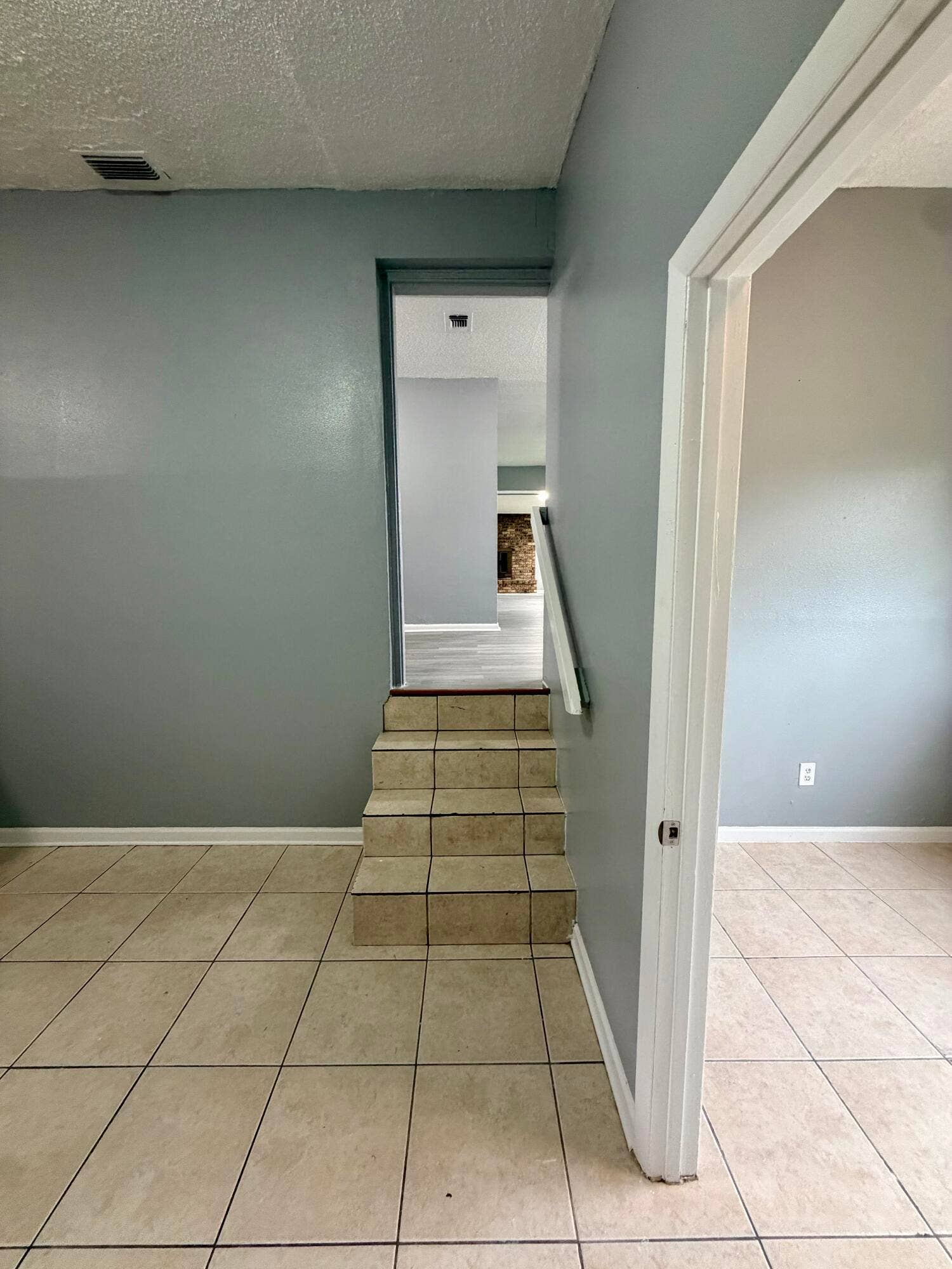 9117 LINGARD Avenue, Jacksonville, FL 32208 IMG_8035