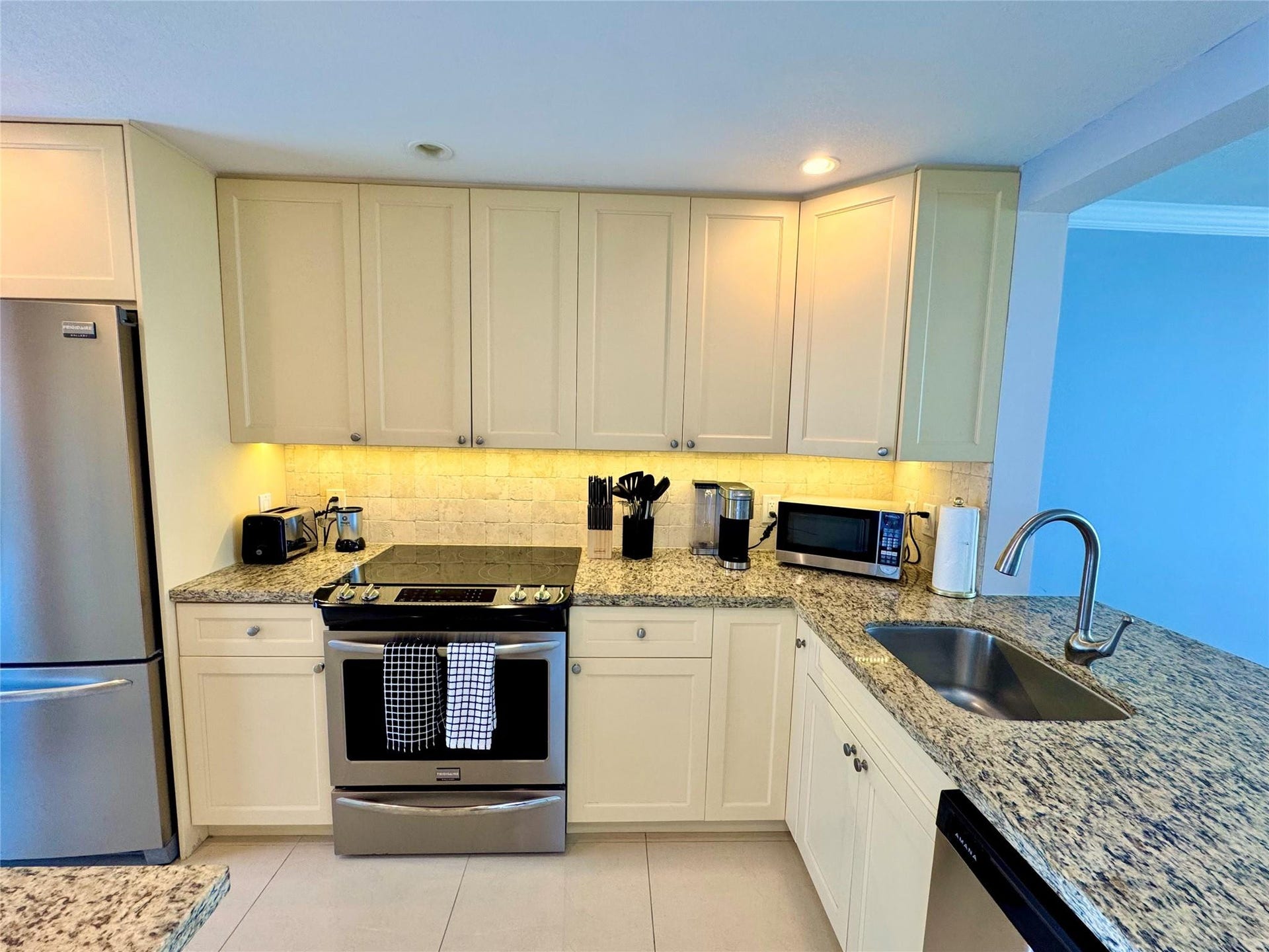 2350 NE 14TH Causeway, #703, Pompano Beach, Fort Lauderdale, FL 33062 Photo 11