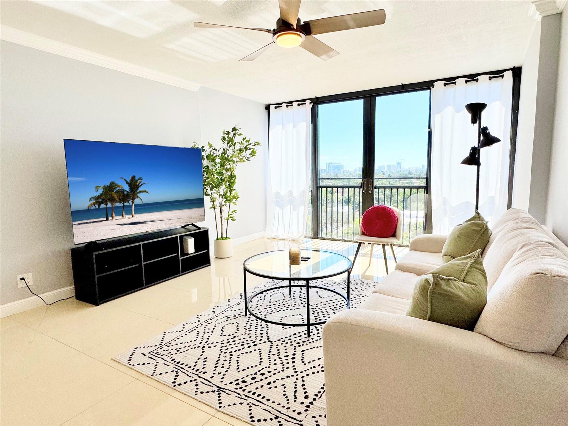2350 NE 14TH Causeway, #703, Pompano Beach, Fort Lauderdale, FL 33062 Photo 3