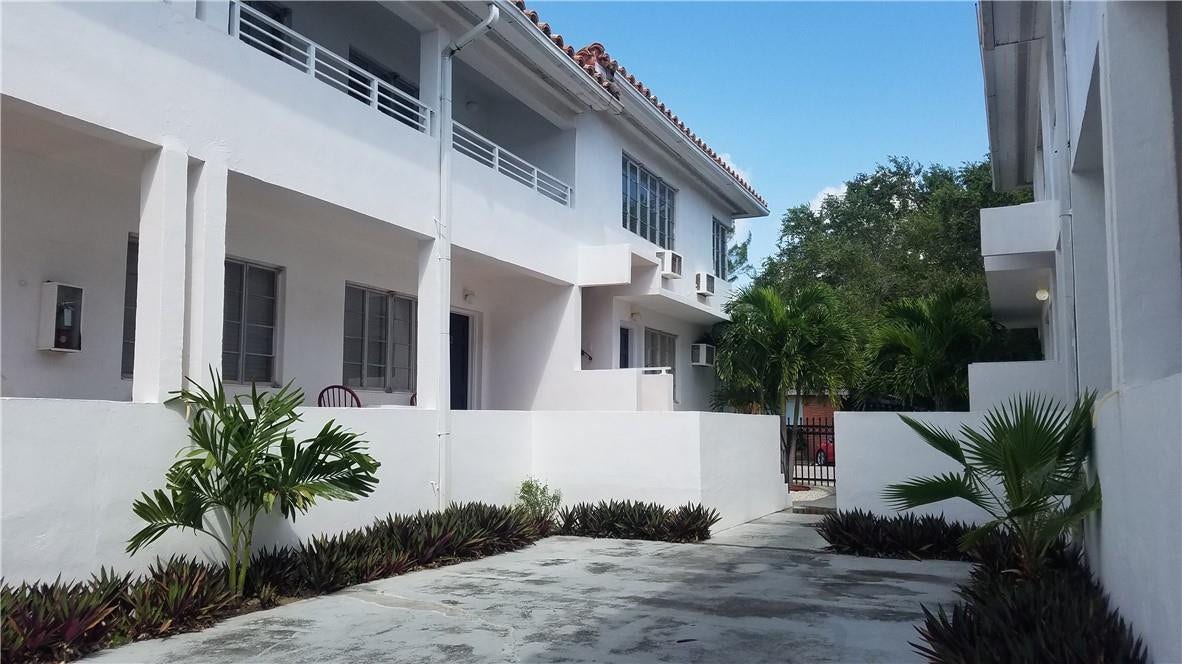 830 80TH Street, #6, Miami Beach, Miami Beach, FL 33141 Photo 16