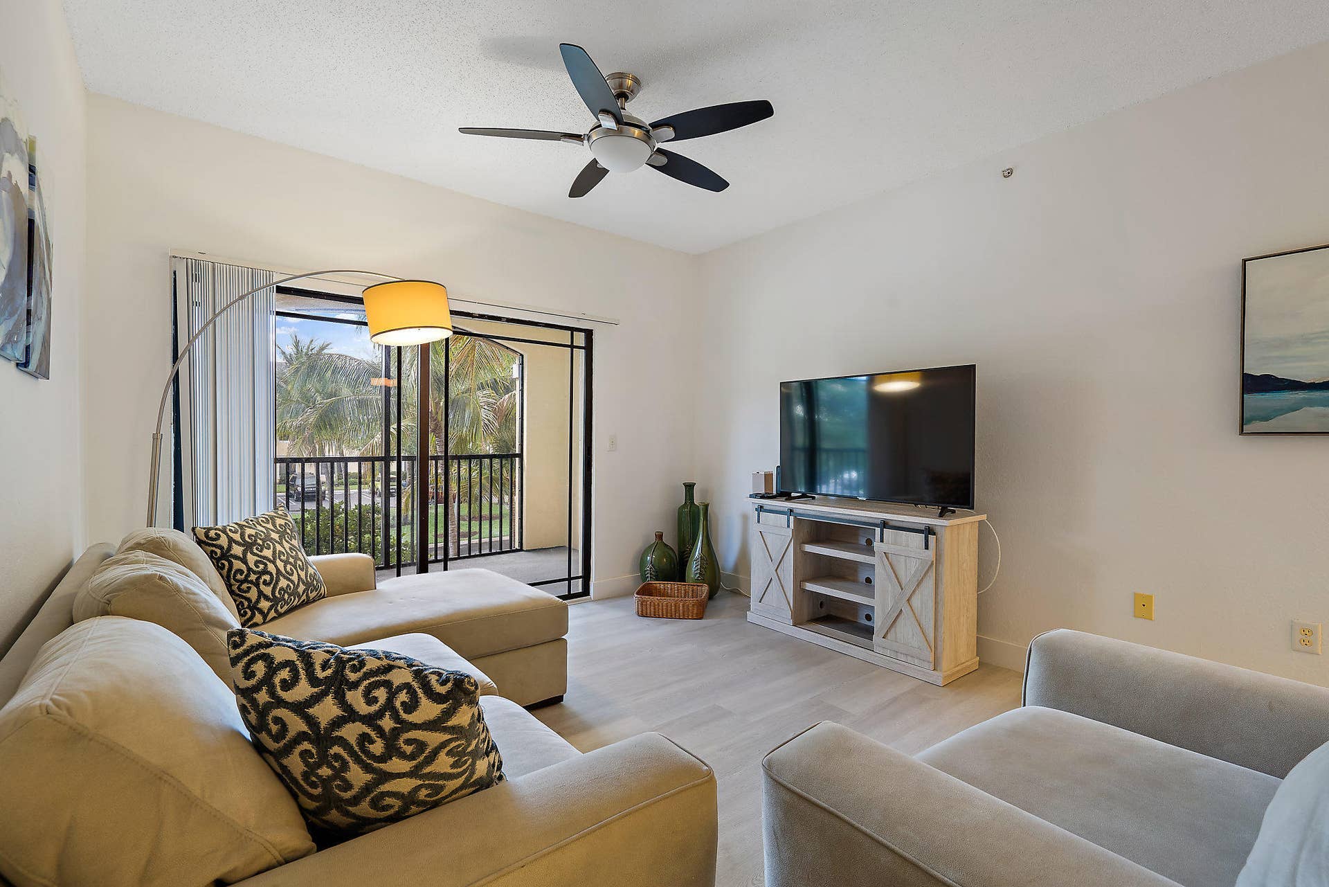 2725 Anzio Court, #205, Palm Beach Gardens, Palm Beach Gardens, FL 33410 007-2725AnzioCt205-PalmBeachGardens-FL-s