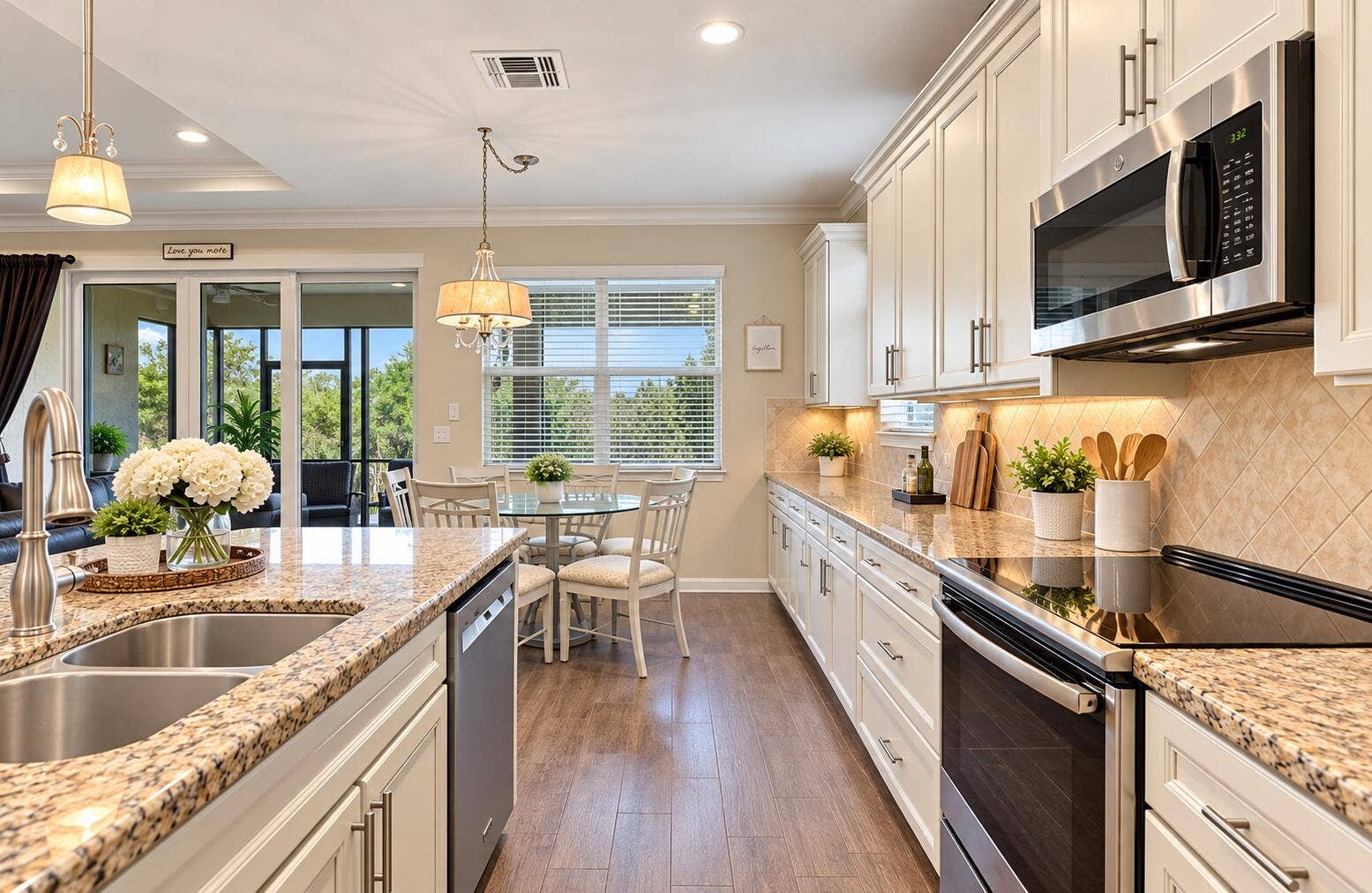 11331 SW LAKE PARK Drive, Port St Lucie, FL 34987 Bright Modern Kitchen and Dining Nook