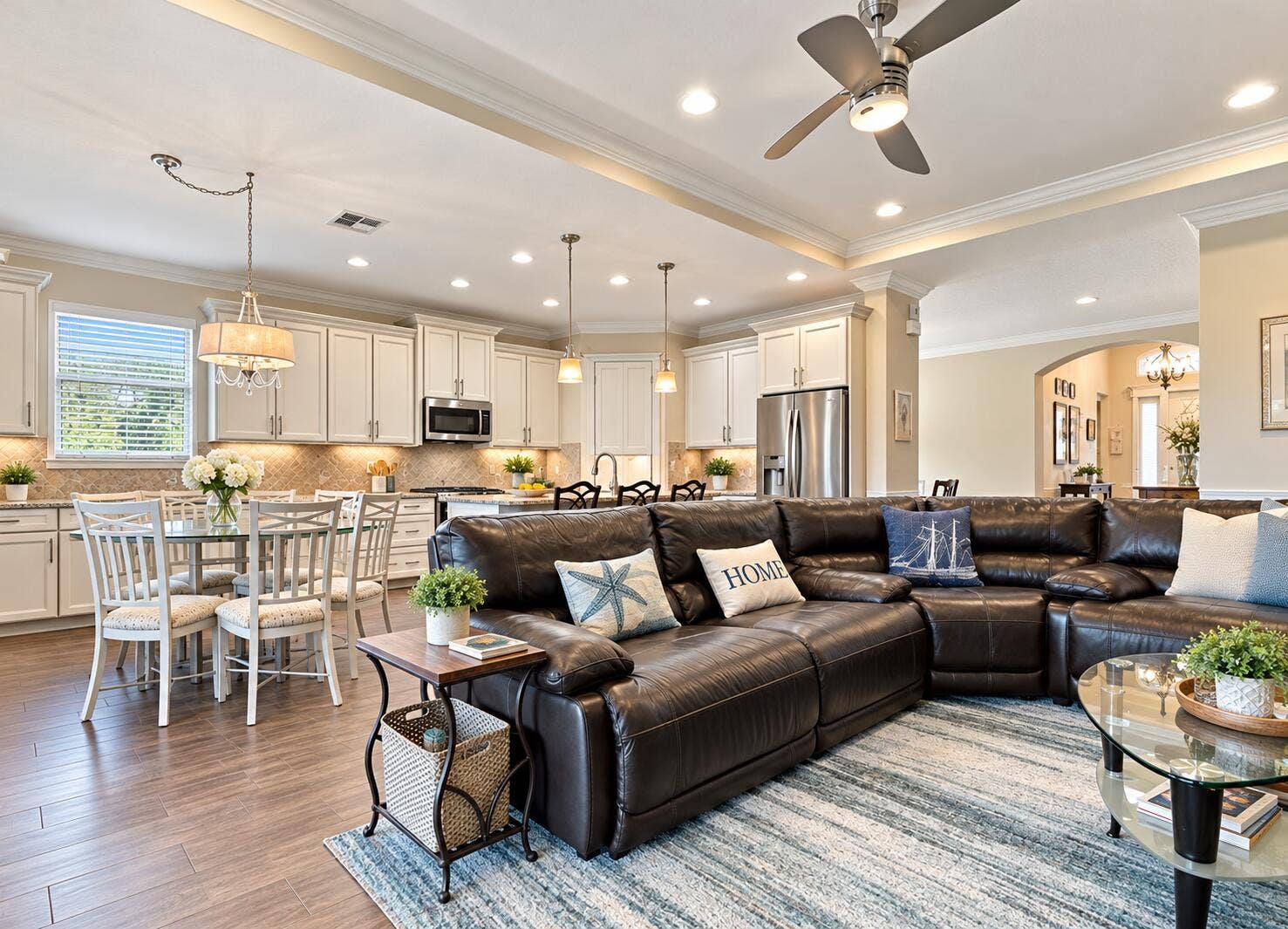 11331 SW LAKE PARK Drive, Port St Lucie, FL 34987 Coastal Farmhouse Living and Kitchen