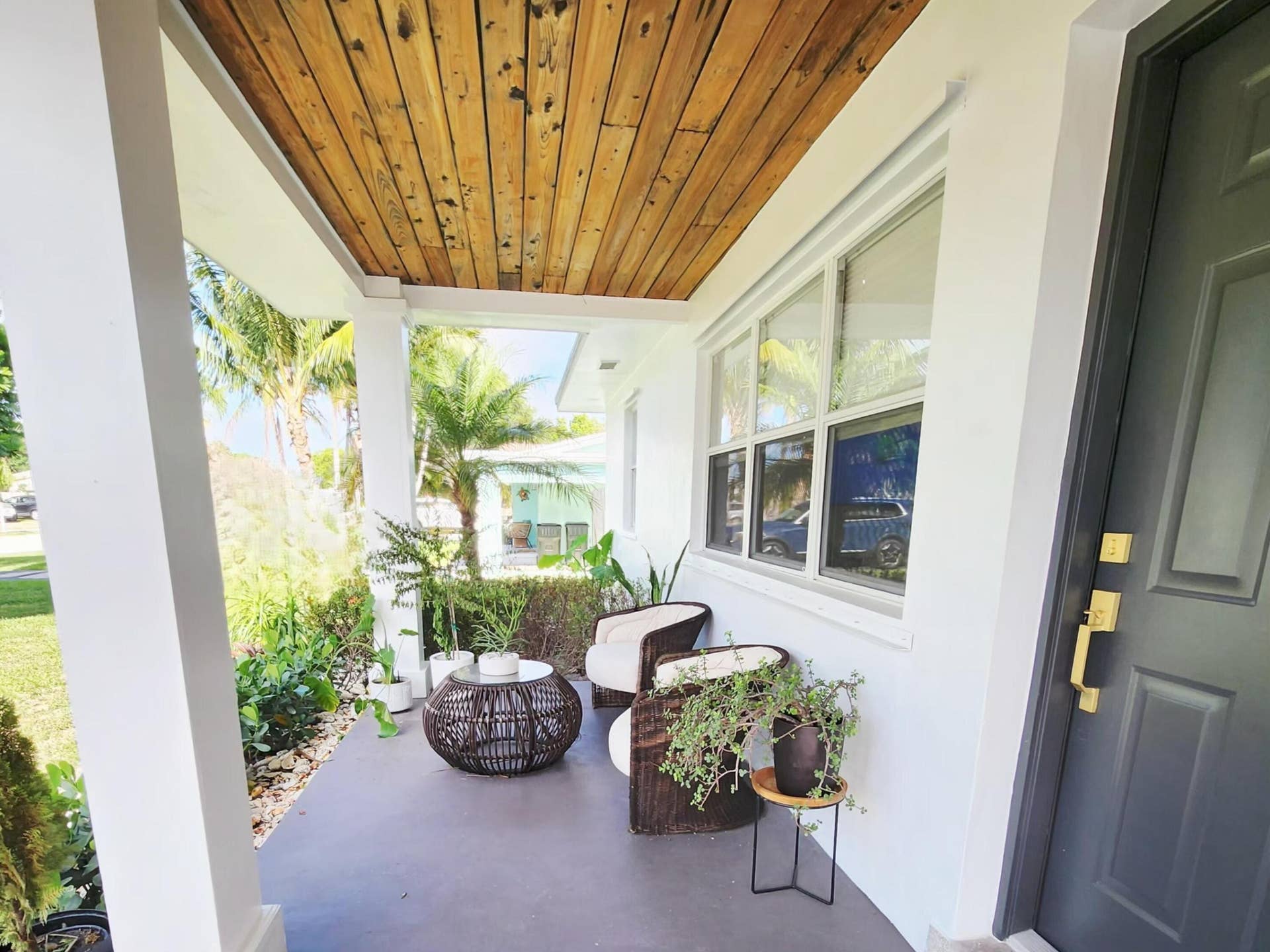 246porch7