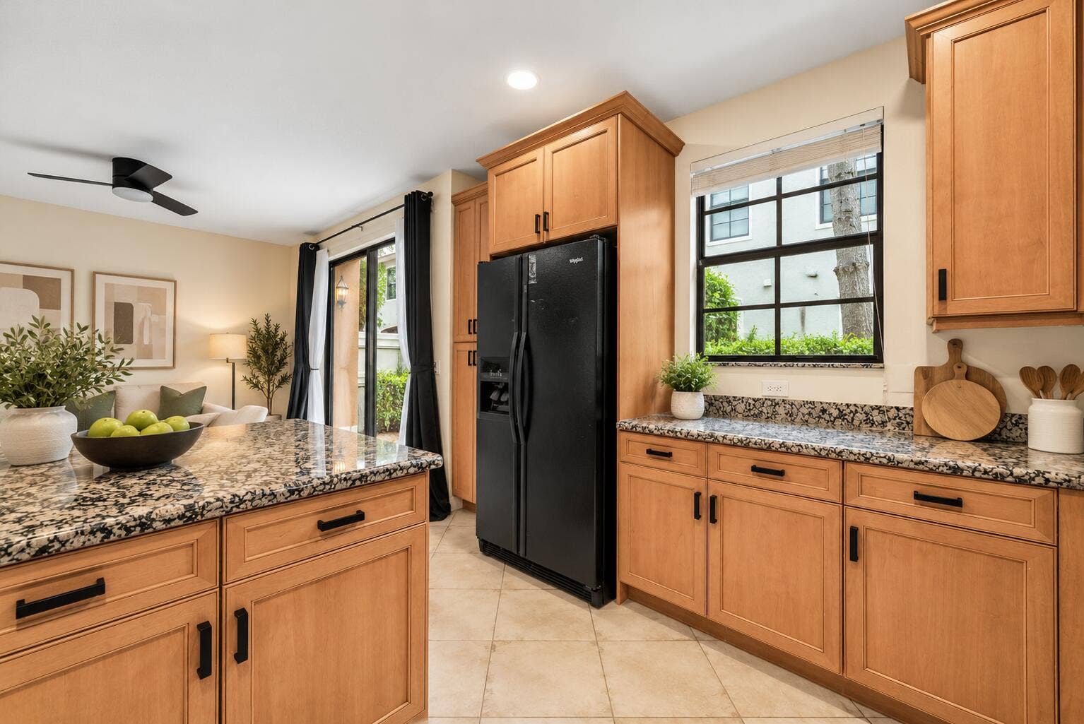 247 W Chrystie Circle, Delray Beach, FL 33484 13 Indoor