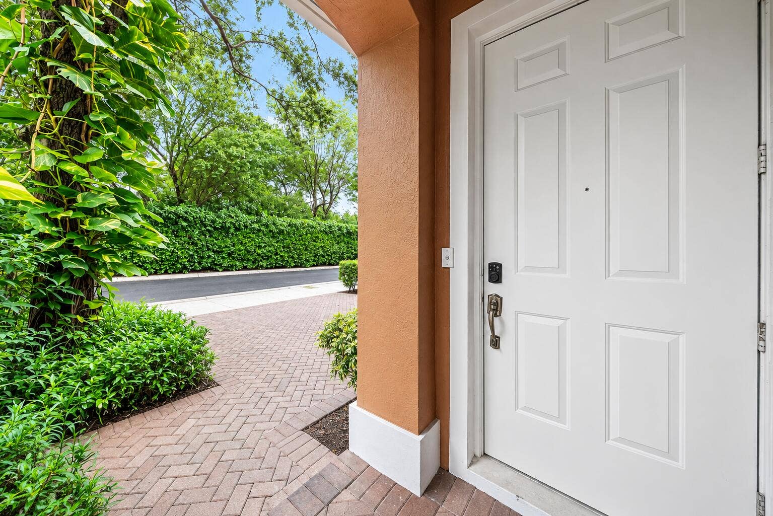247 W Chrystie Circle, Delray Beach, FL 33484 4 Outdoor