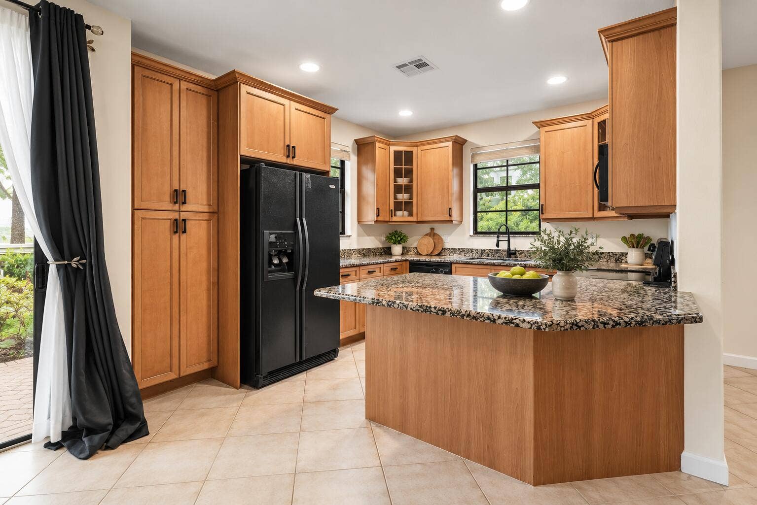 247 W Chrystie Circle, Delray Beach, FL 33484 11 Indoor
