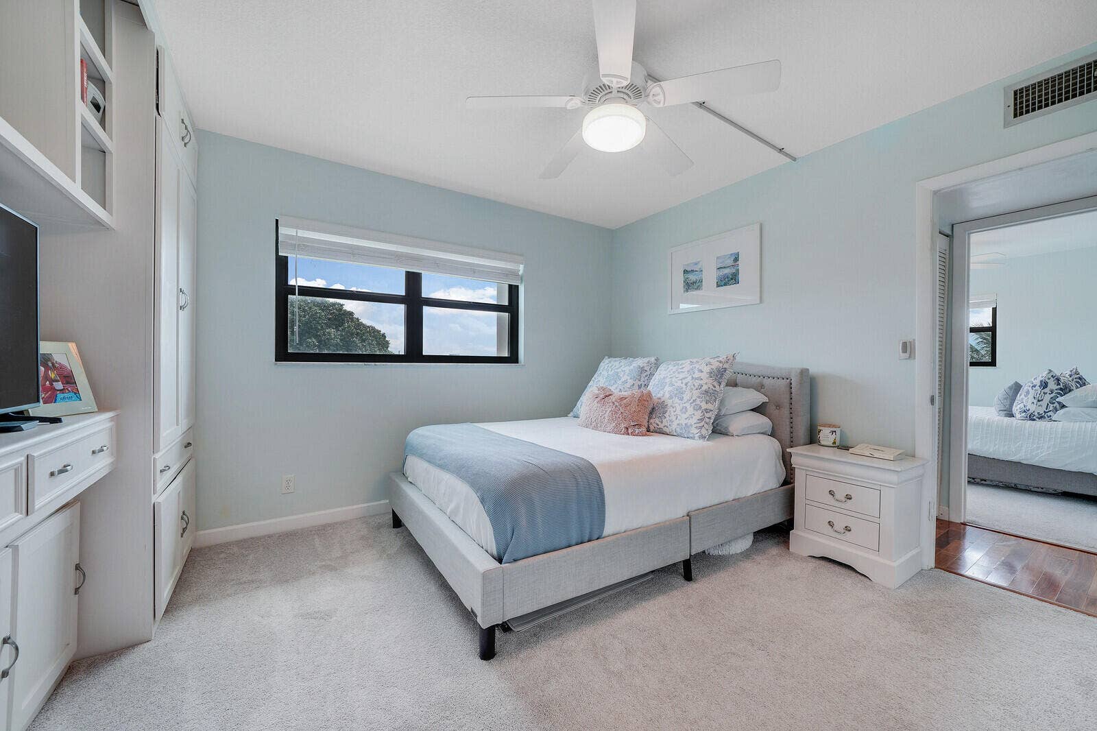 1000 River Reach Drive, #504, Fort Lauderdale, FL 33315 18_DSC01145DSC01149_mls
