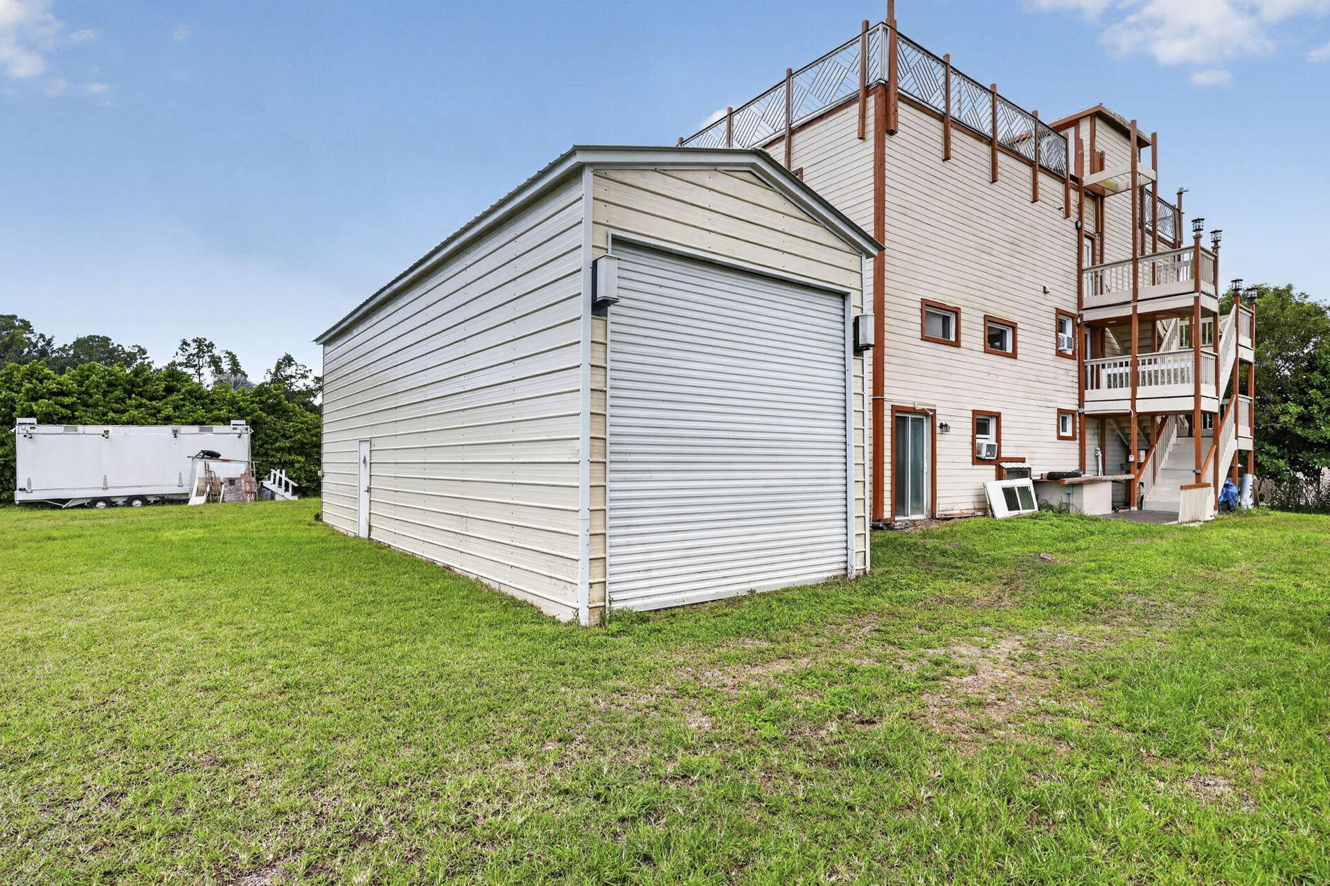16825 89TH Place N, The Acreage, FL 33470 Detached Garage