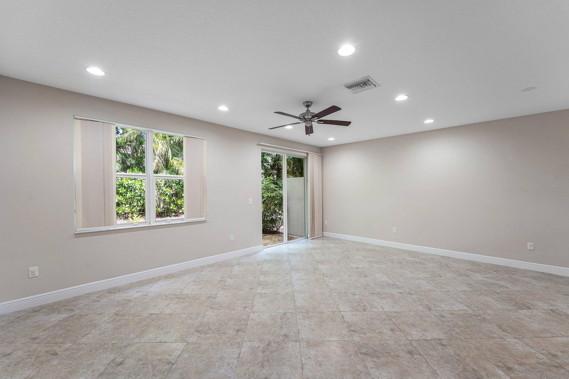 16177 Poppy Seed Circle, #505, Delray Beach, Delray Beach, FL 33484 Living room
