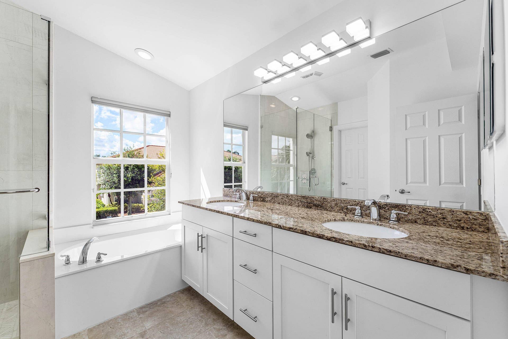 16177 Poppy Seed Circle, #505, Delray Beach, Delray Beach, FL 33484 Main bath