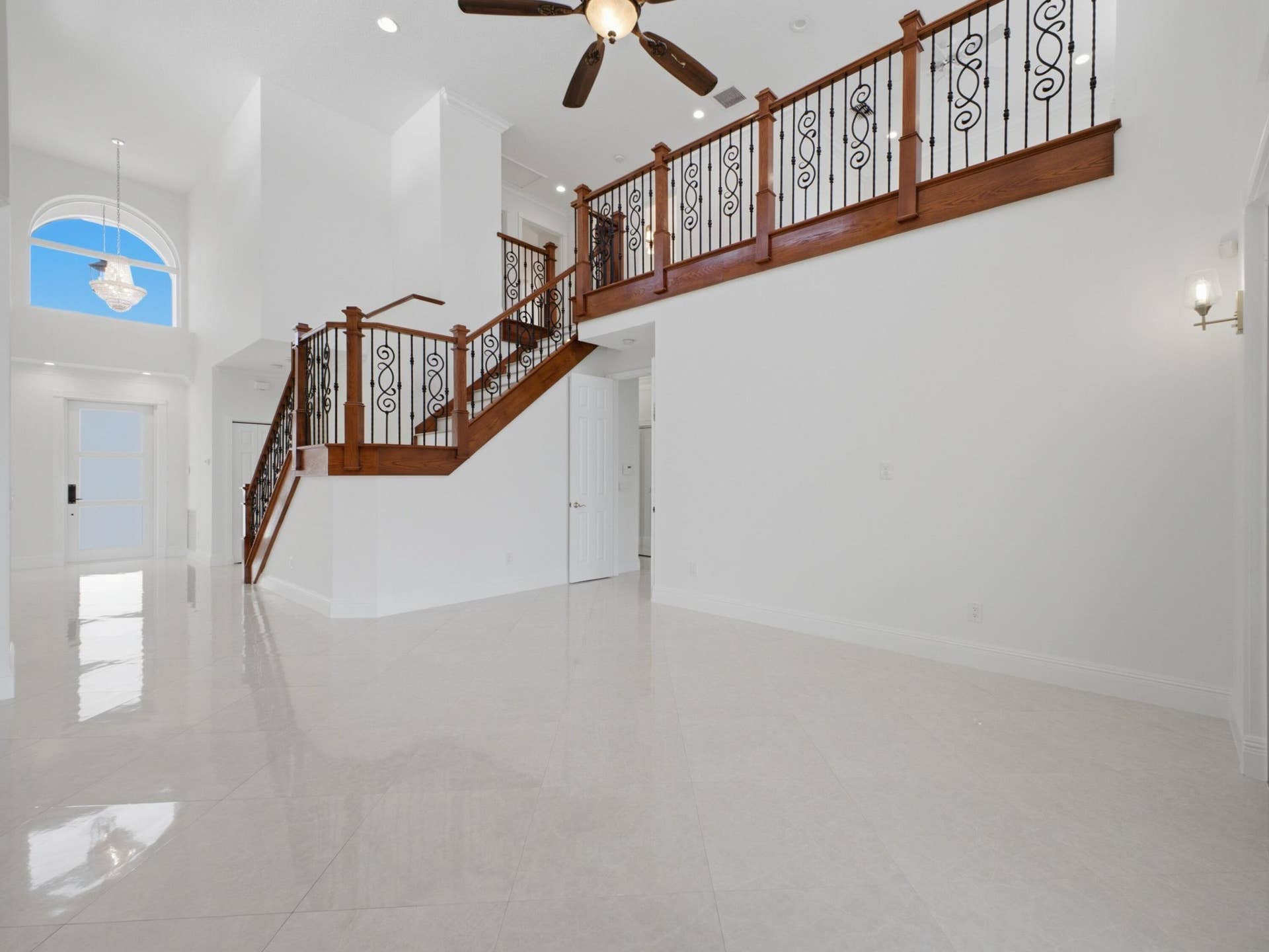 Family to Foyer