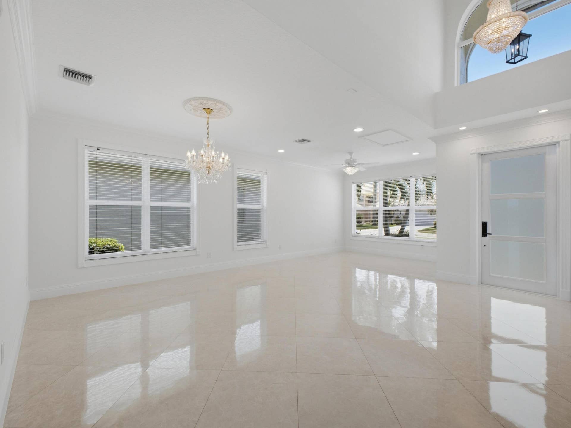 Foyer Dining Living