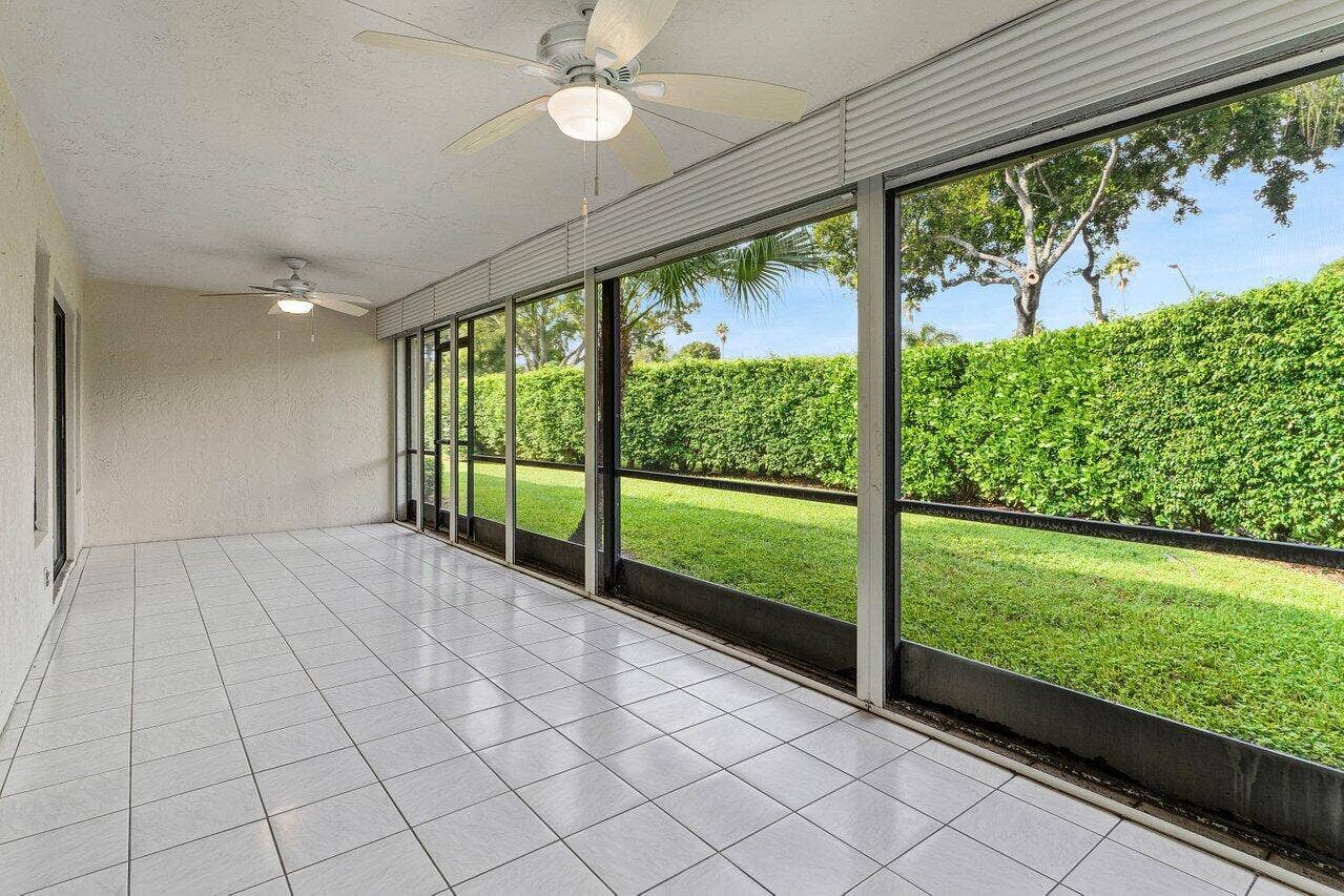 024-10063AndreaLane-B-BoyntonBeach-FL-33