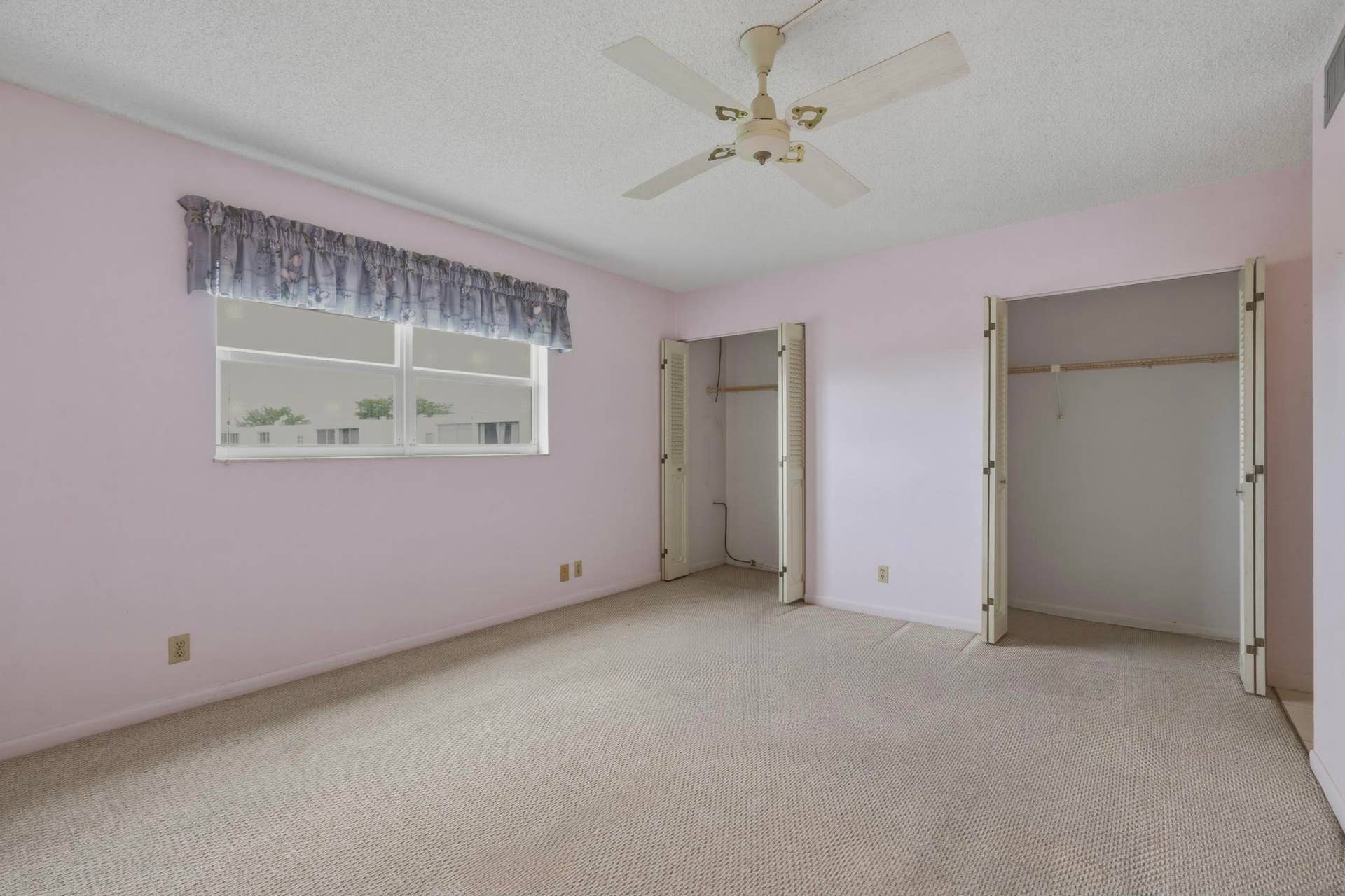 205 SE 11th Terrace, Dania Beach, FL 33004 DSC06531