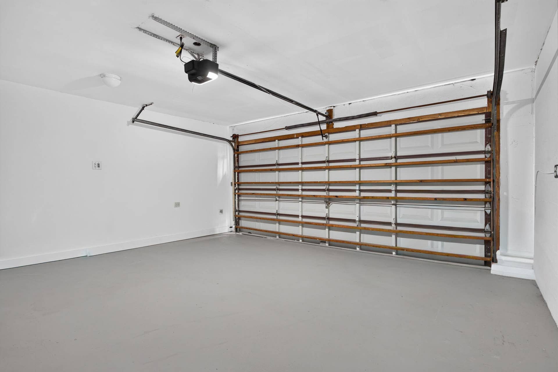 DOUBLE CAR GARAGE
