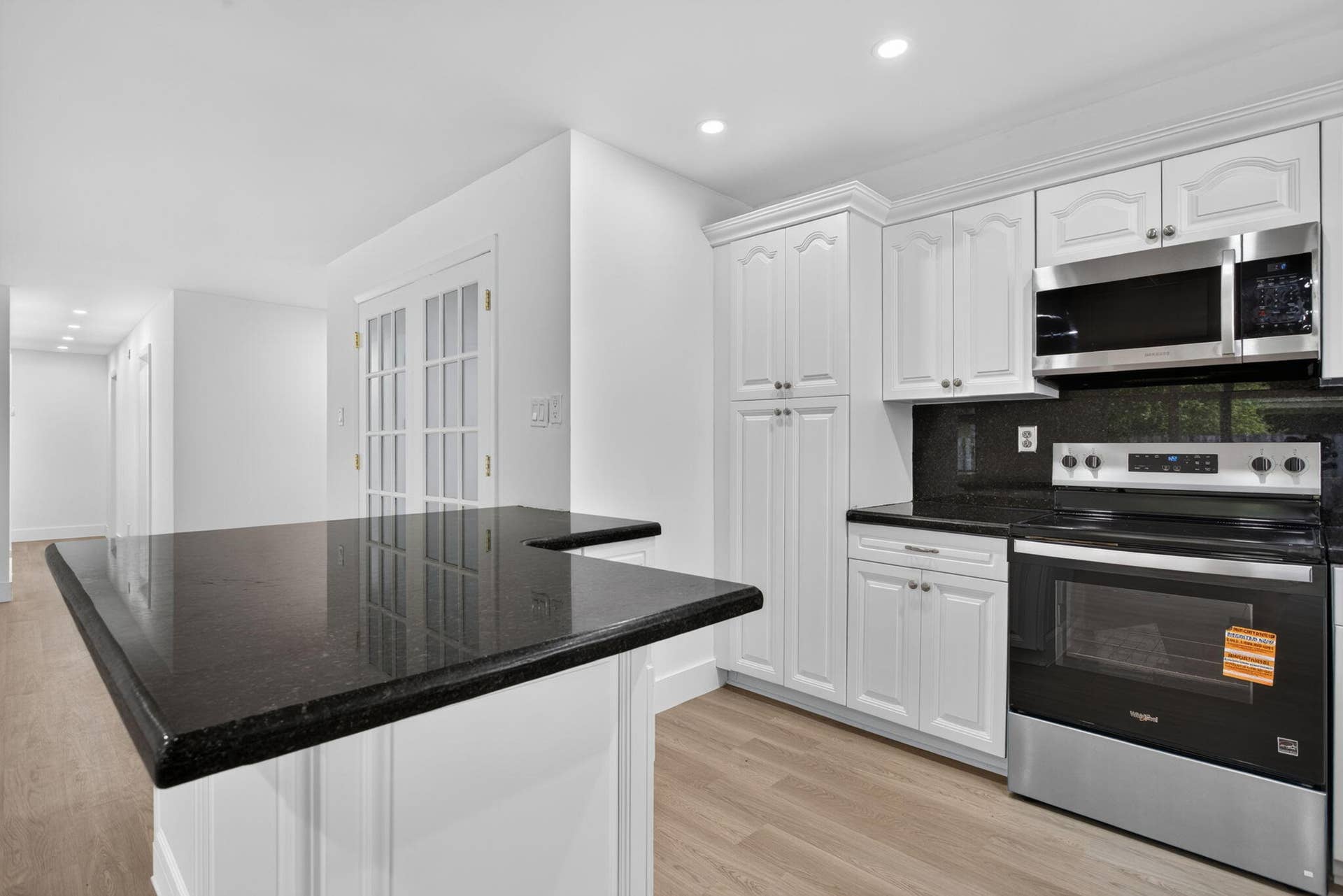 KITCHEN 1