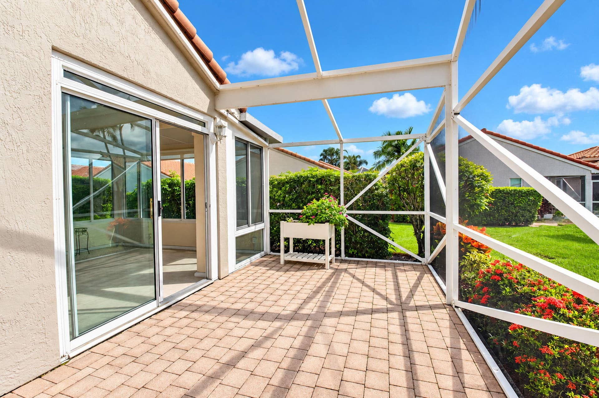 Screened in Patio