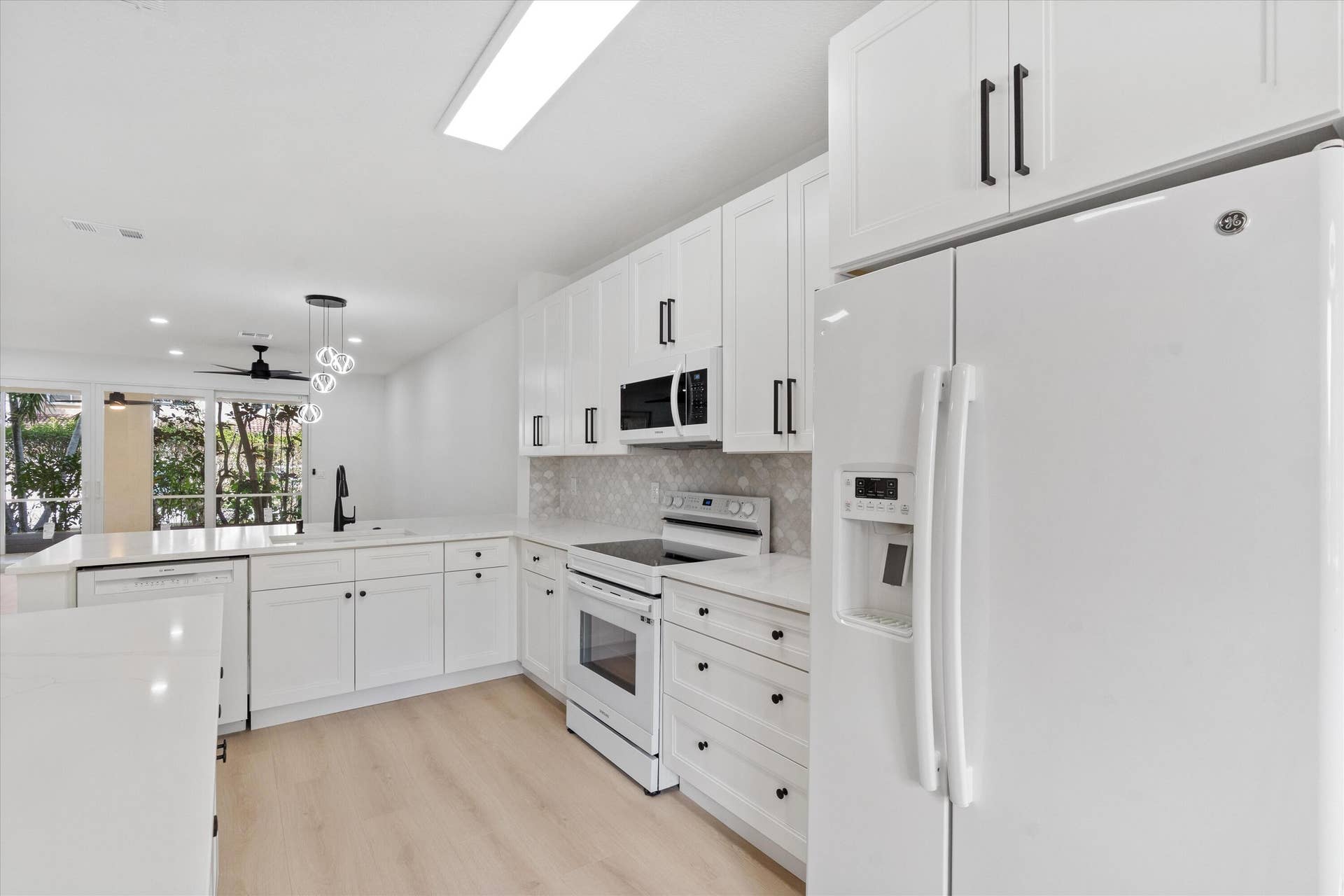 6809 VIA REGINA, Boca Raton, Boca Raton, FL 33433 09-6809 Via Regina Boca Raton, FL-105