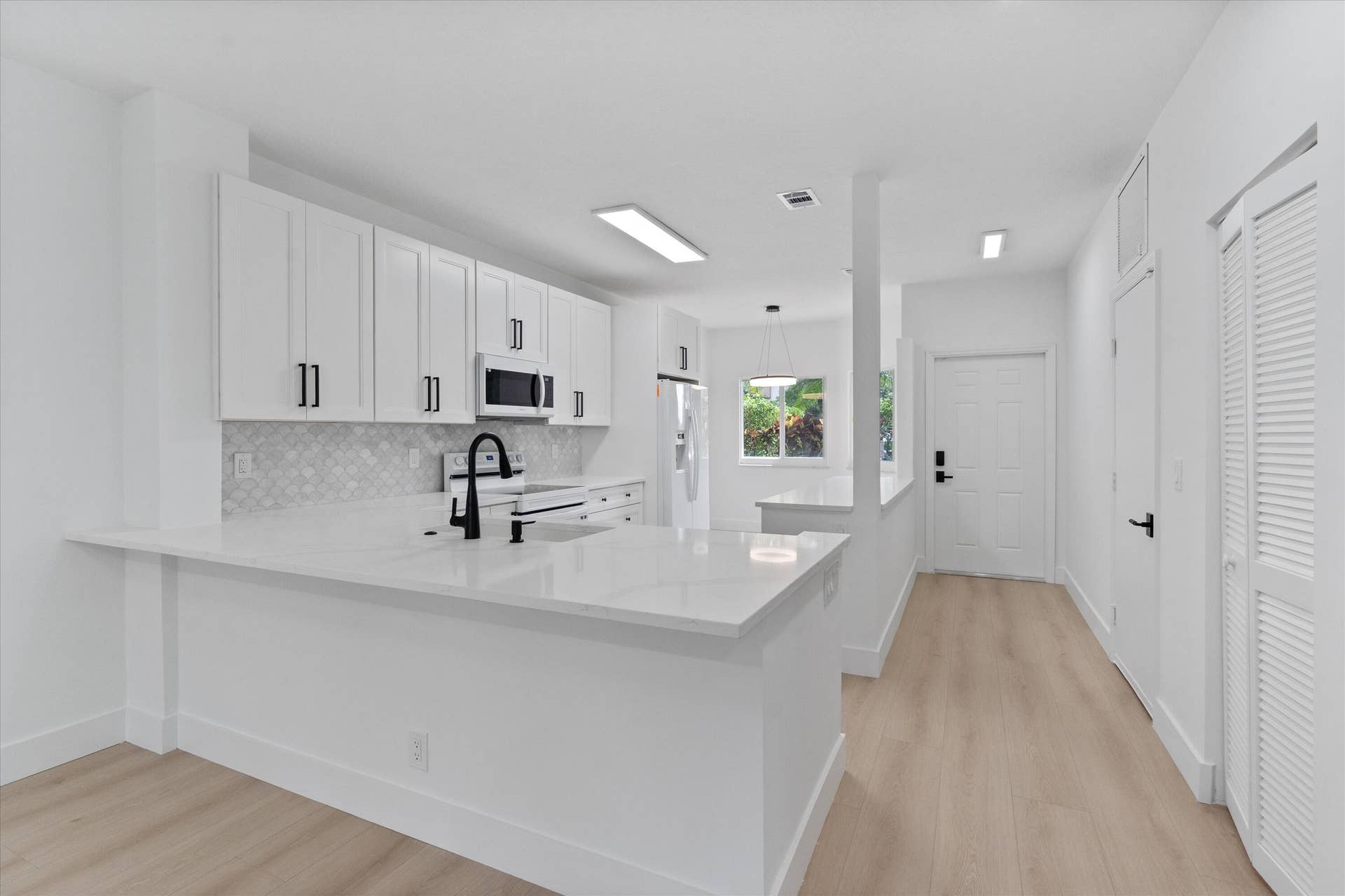6809 VIA REGINA, Boca Raton, Boca Raton, FL 33433 12-6809 Via Regina Boca Raton, FL-102