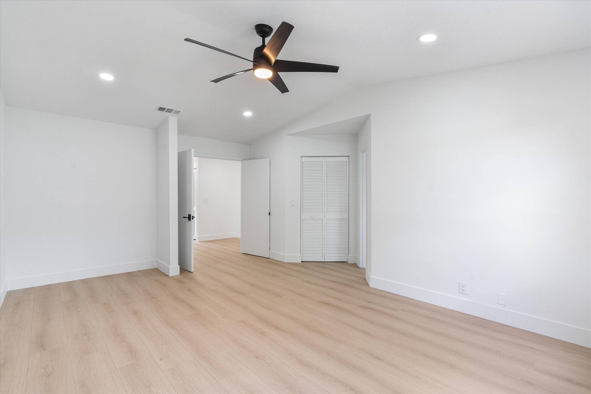 6809 VIA REGINA, Boca Raton, Boca Raton, FL 33433 16-6809 Via Regina Boca Raton, FL-116