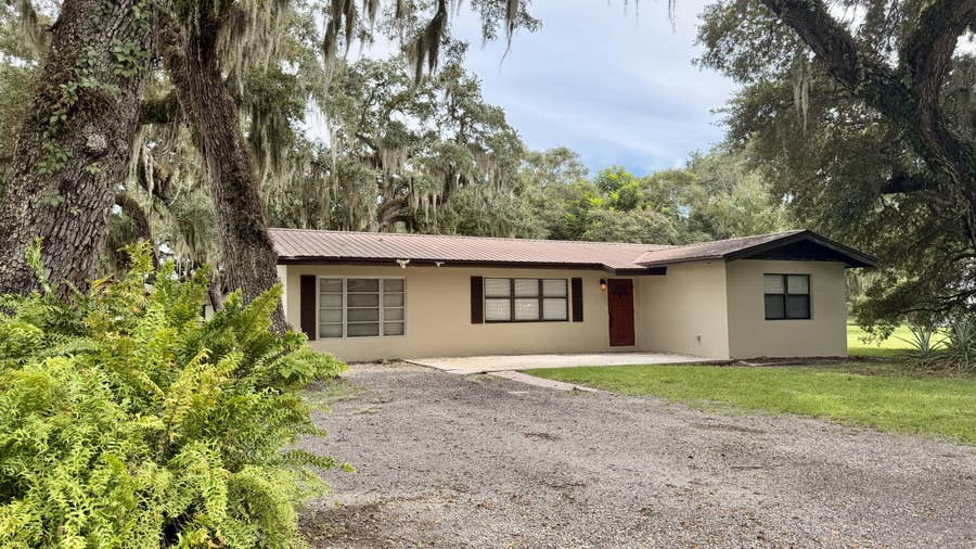 Property photo for 1903 SW 3rd Avenue, Okeechobee, FL