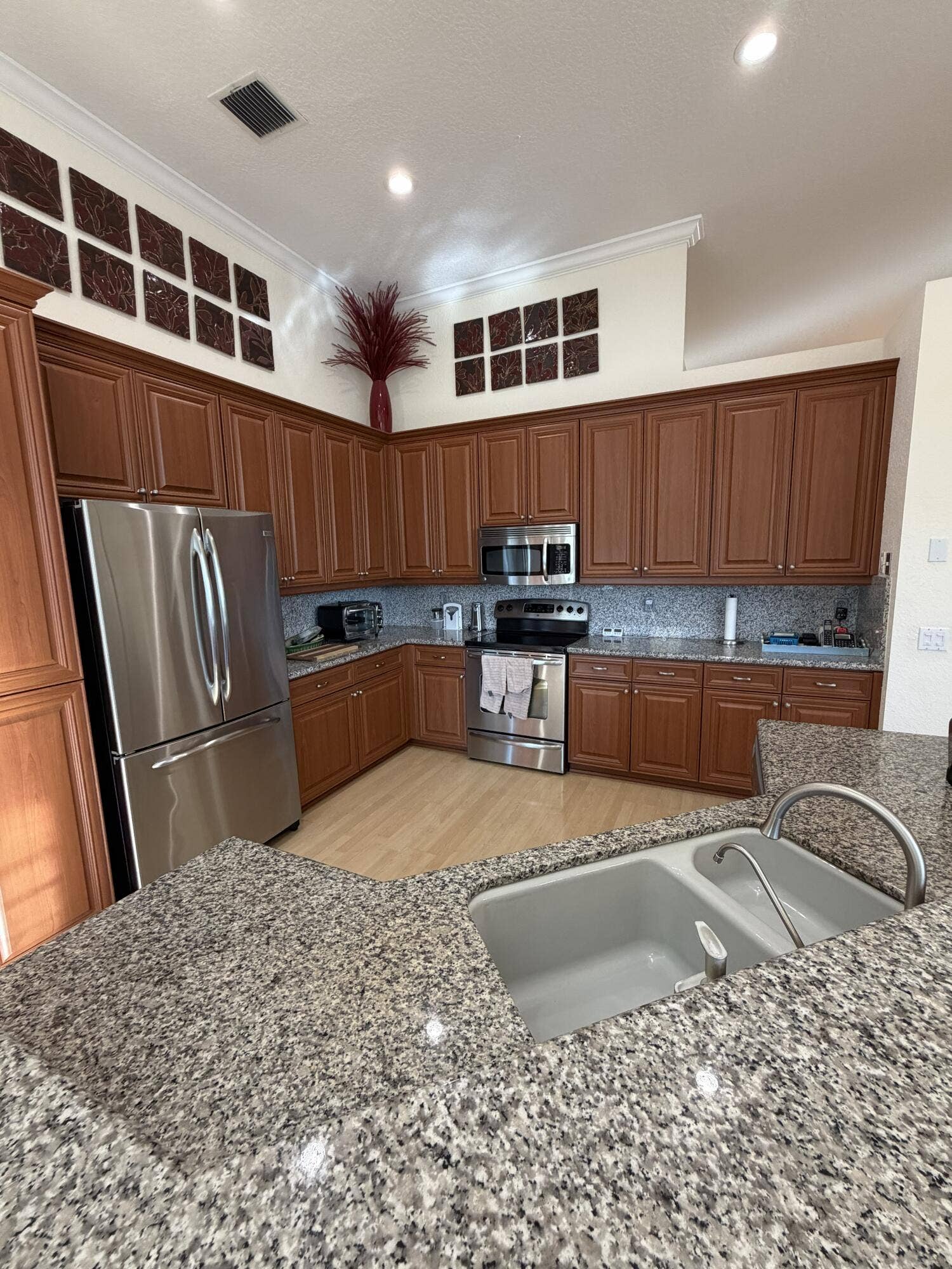 8859 GEORGETOWN Lane, Boynton Beach, FL 33472 29