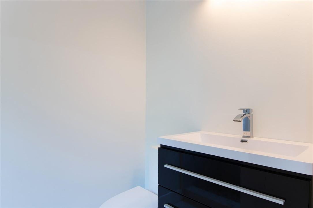 26 SE 10TH Avenue, Fort Lauderdale, Fort Lauderdale, FL 33301 Guest full ensuite bath