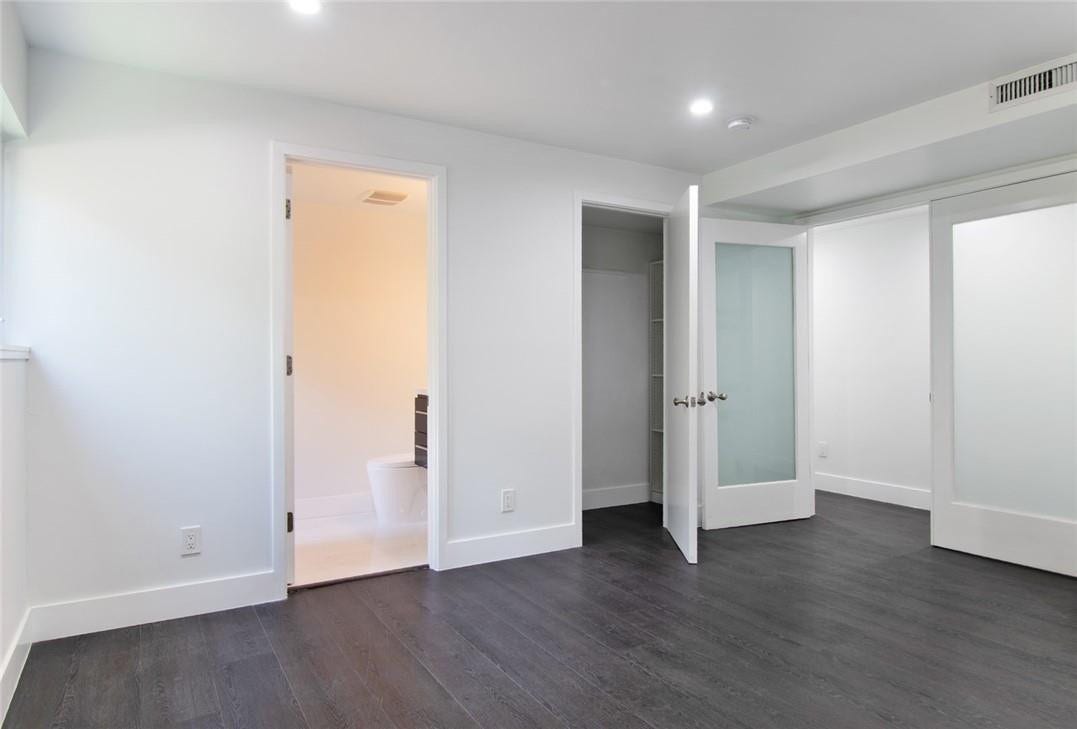 26 SE 10TH Avenue, Fort Lauderdale, Fort Lauderdale, FL 33301 Double Door 2nd bedroom