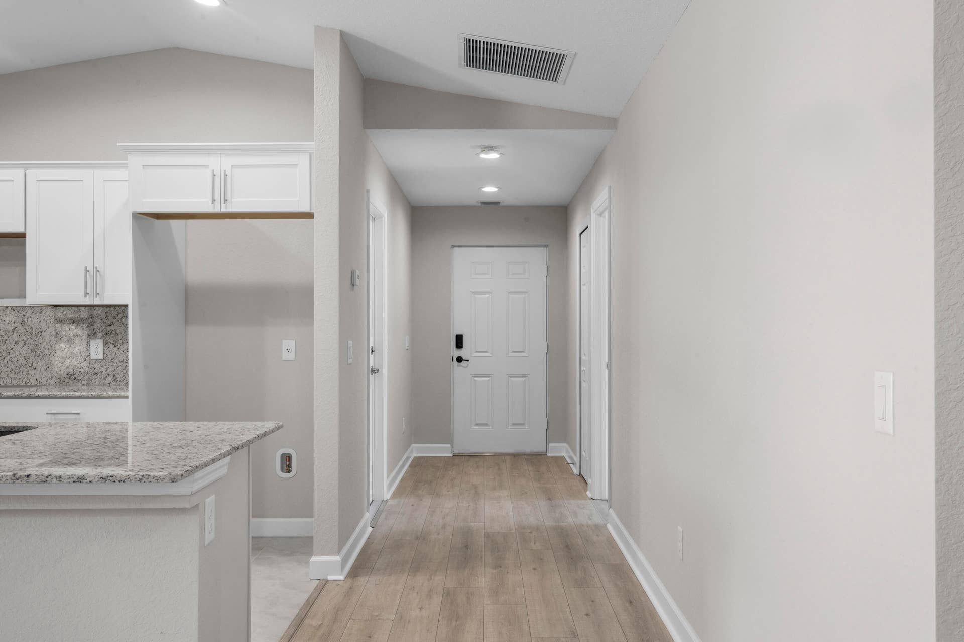 52 Lagos Del Norte, Fort Pierce, FL 34951 Hall to front Entry