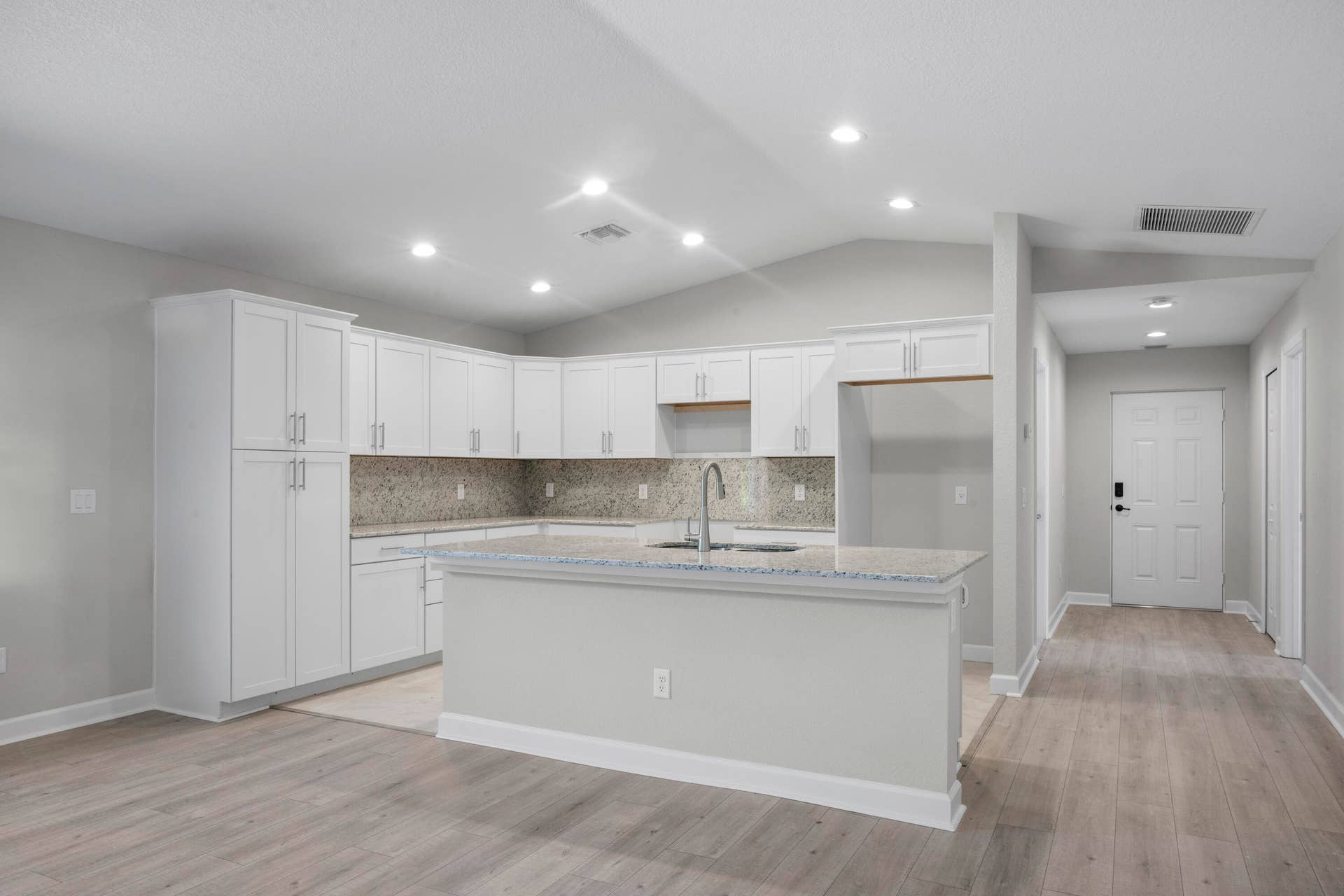 52 Lagos Del Norte, Fort Pierce, FL 34951 Kitchen