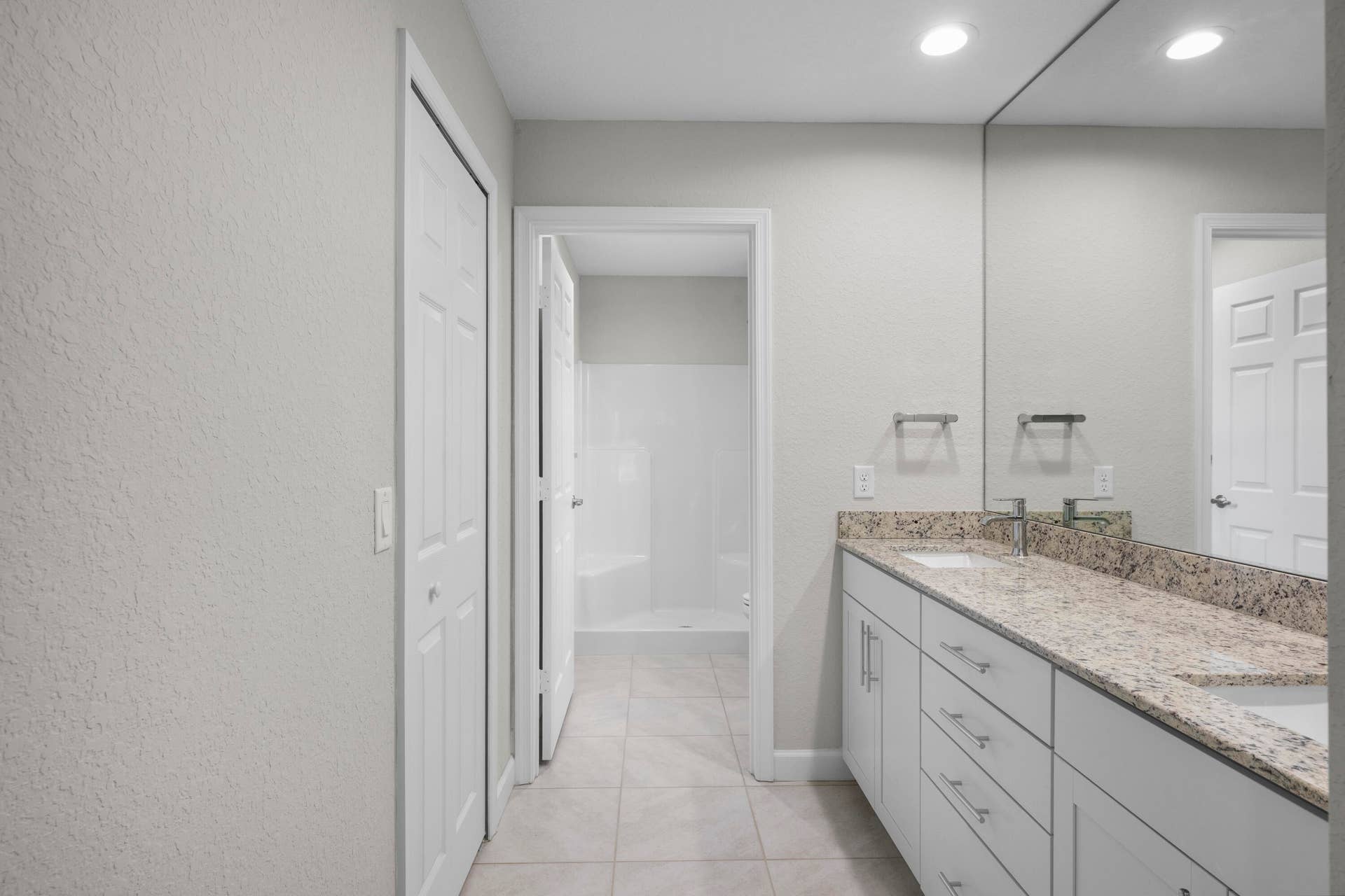 52 Lagos Del Norte, Fort Pierce, FL 34951 Master Bathroom