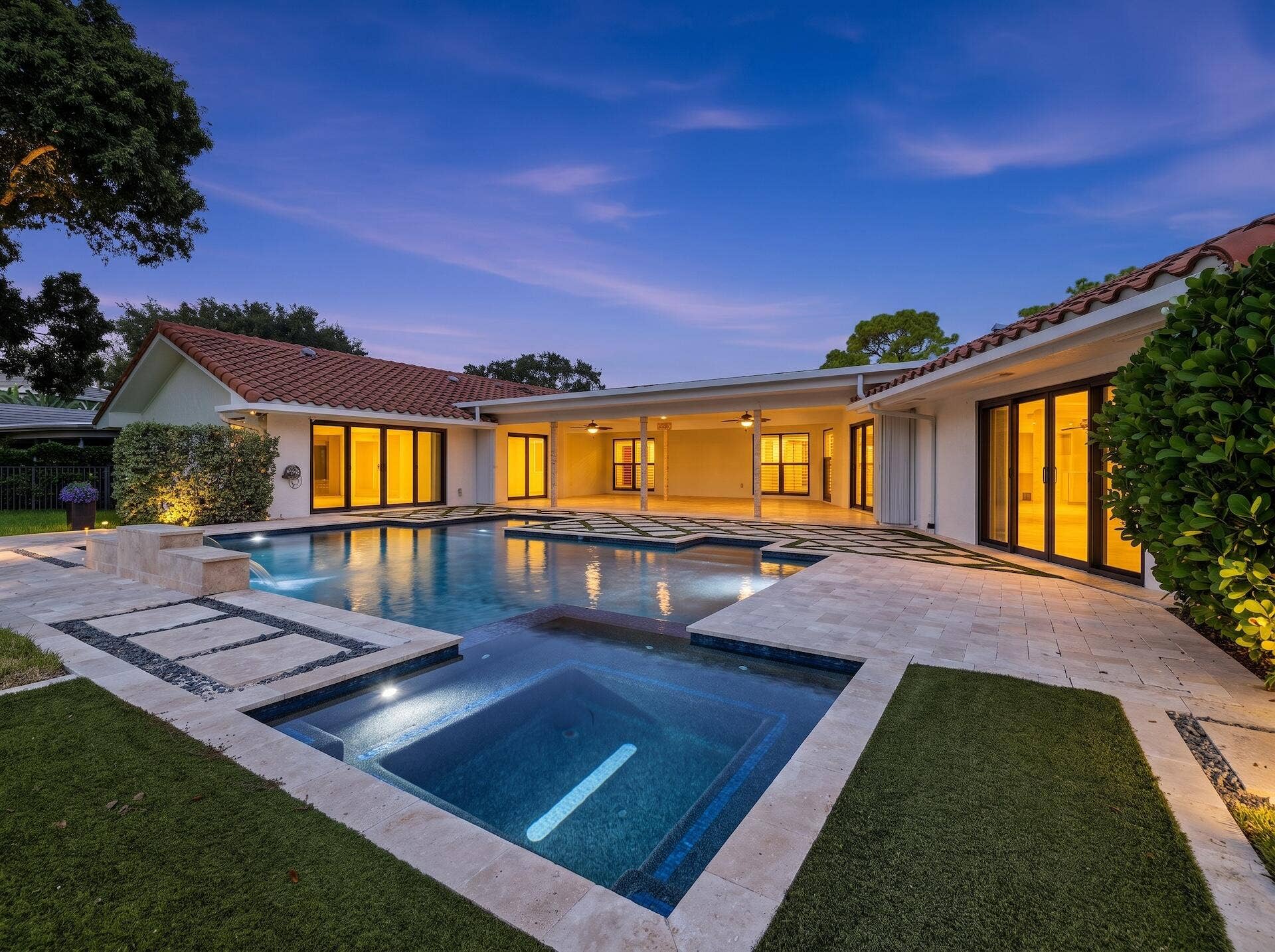 1013 SHADY LAKES Circle, Palm Beach Gardens, FL 33418 Back Exterior Pool Sunset