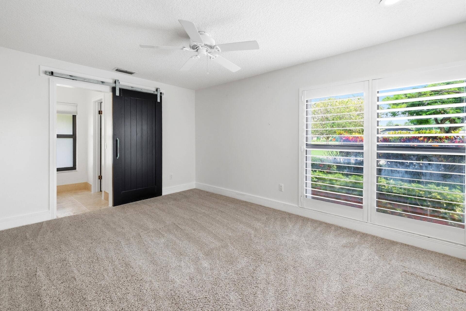 1013 SHADY LAKES Circle, Palm Beach Gardens, FL 33418 Bedroom