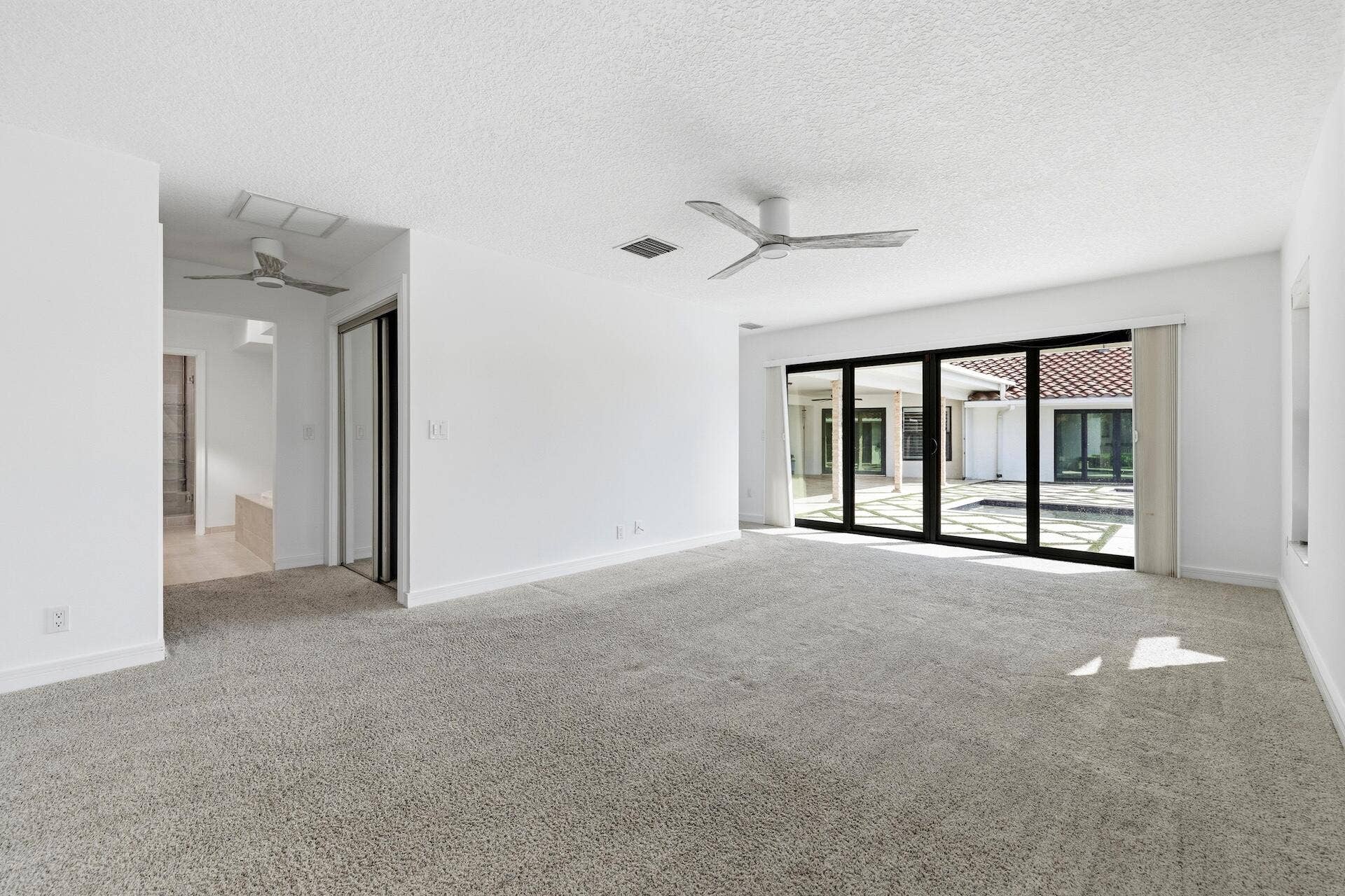 1013 SHADY LAKES Circle, Palm Beach Gardens, FL 33418 Primary Bedroom
