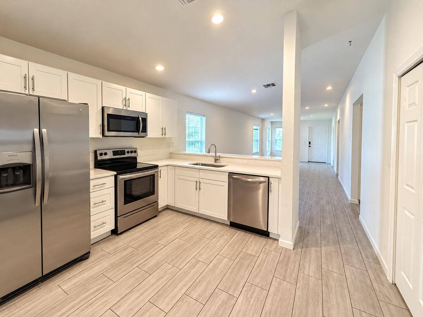 4837 SE ISABELITA Avenue, Stuart, FL 34997 Kitchen.