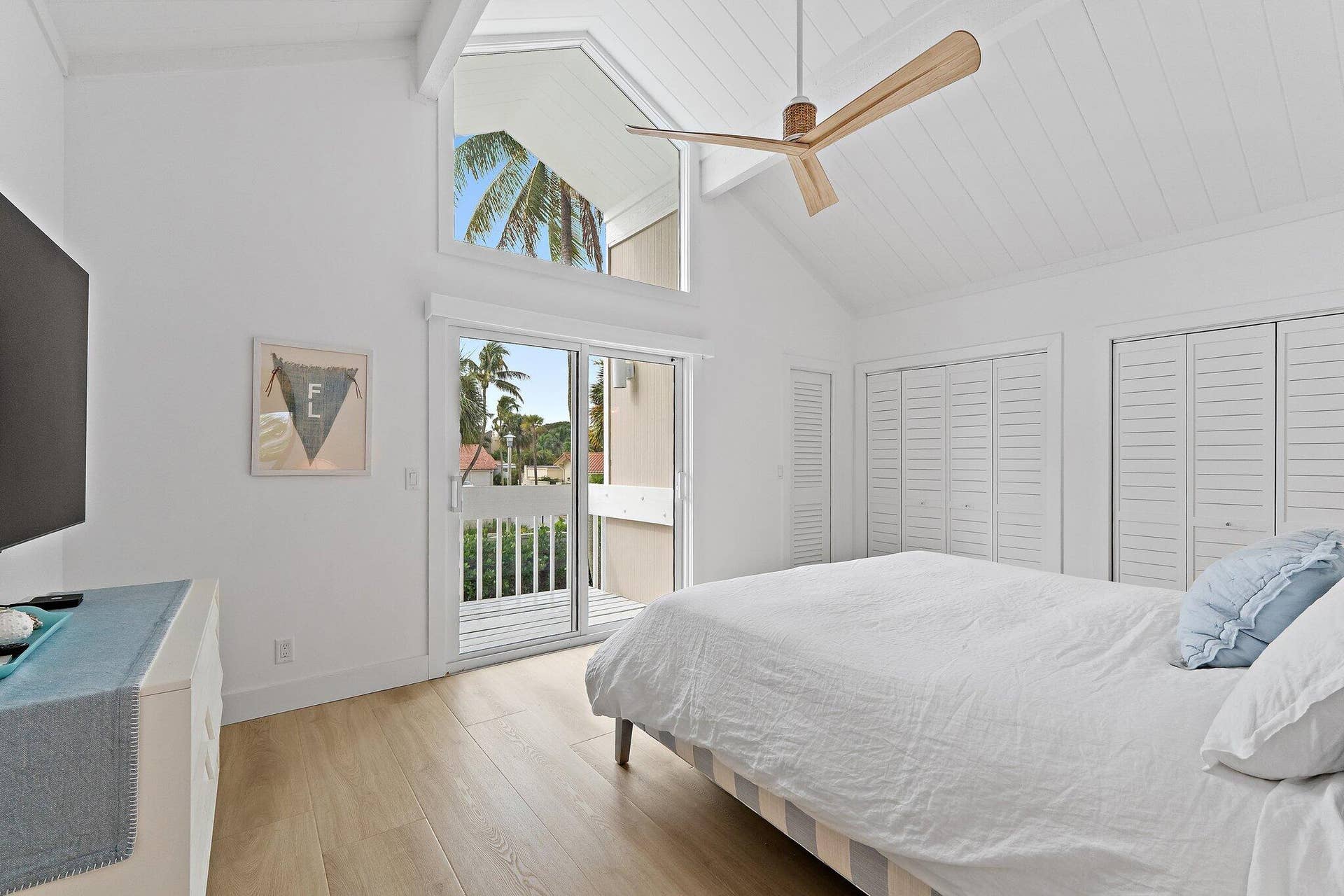 grand in size + patio for ocean breezes!