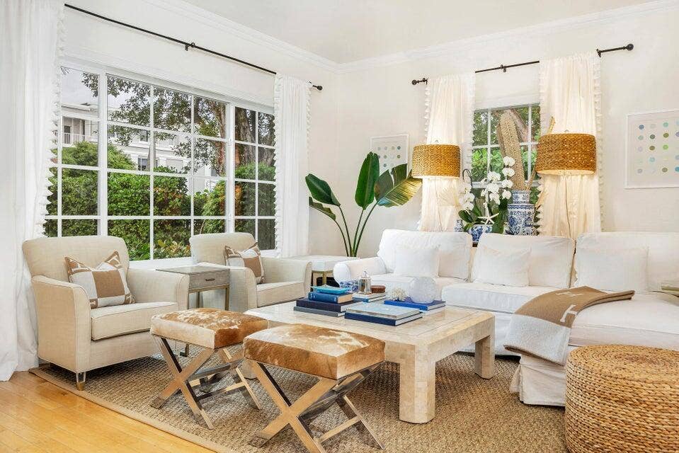 156 PERUVIAN Avenue, Palm Beach, Palm Beach, FL 33480 20231211004613392060000000-o