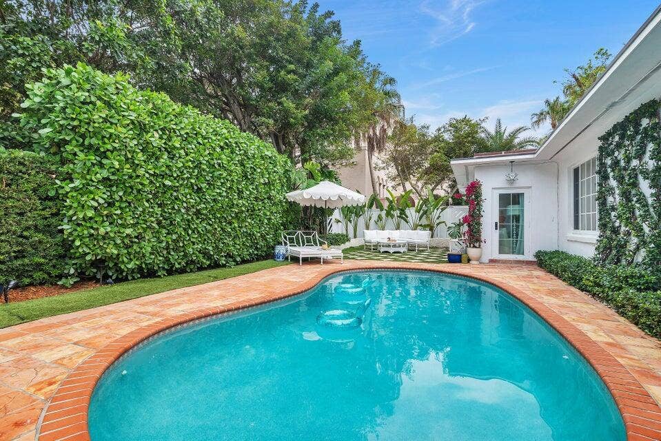 156 PERUVIAN Avenue, Palm Beach, Palm Beach, FL 33480 20231211004502696110000000-o