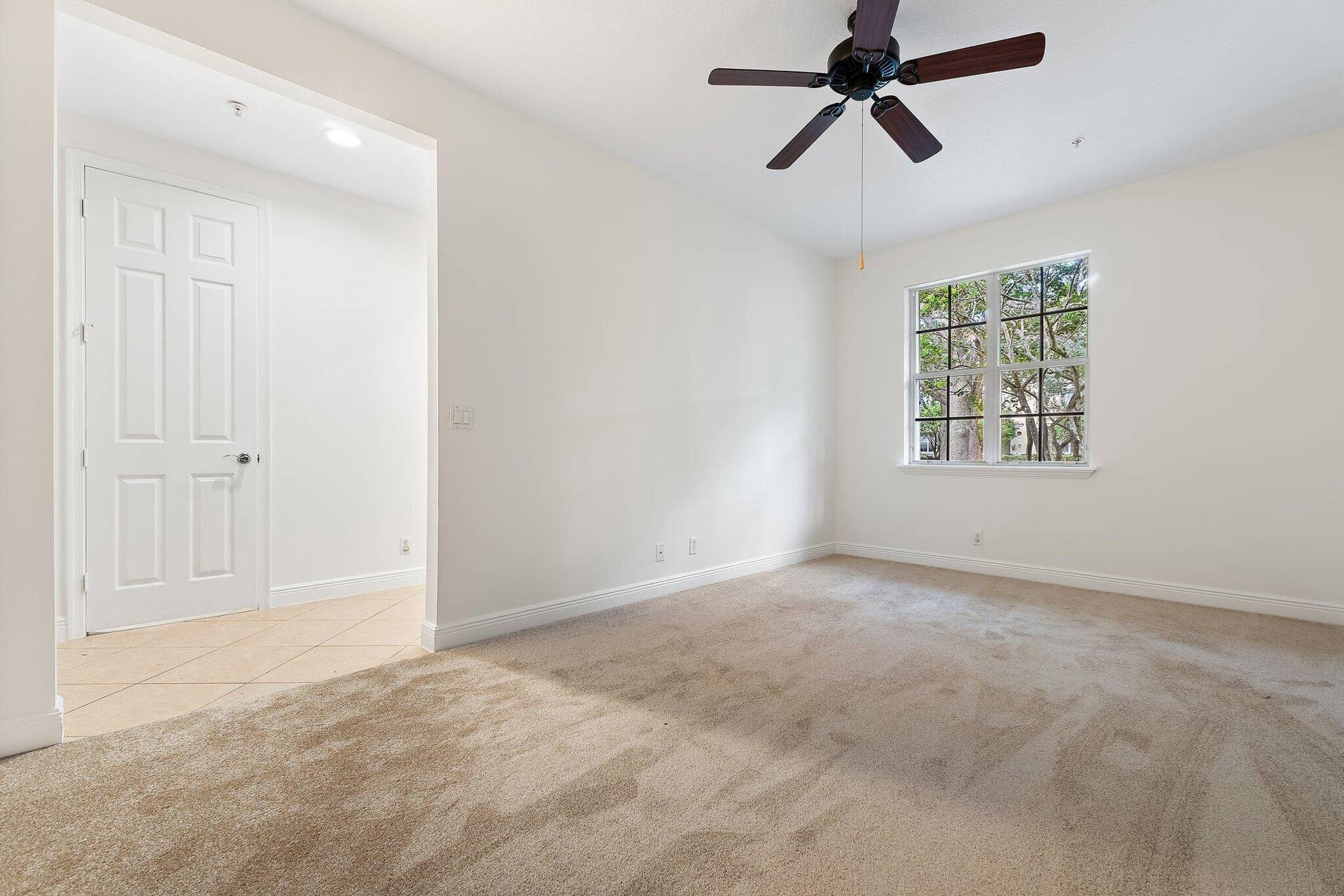 163 APALACHEE Lane, Jupiter, FL 33458 010-163ApalacheeLane-Jupiter-FL-33458-SM