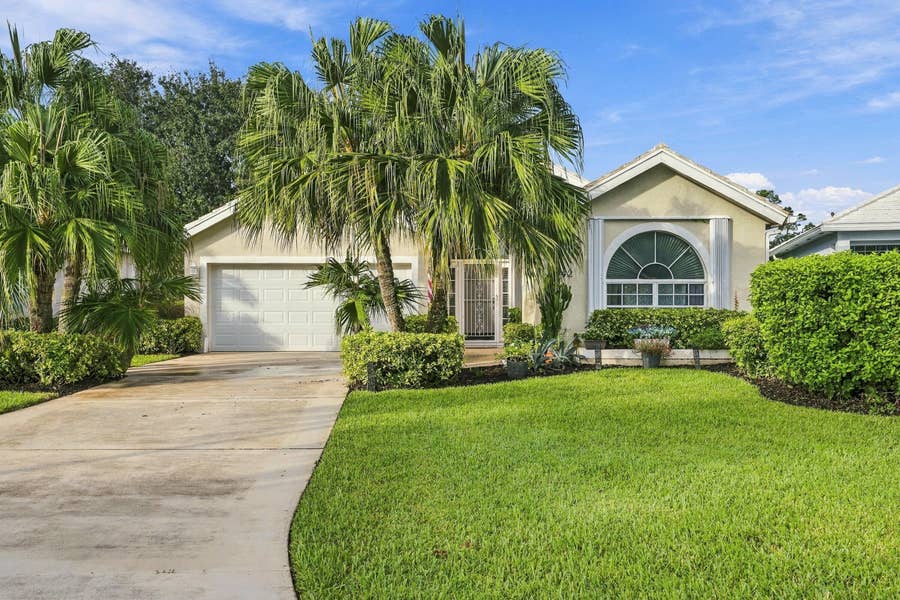 Property photo for 442 SW Fairway Vista, Port St Lucie, FL