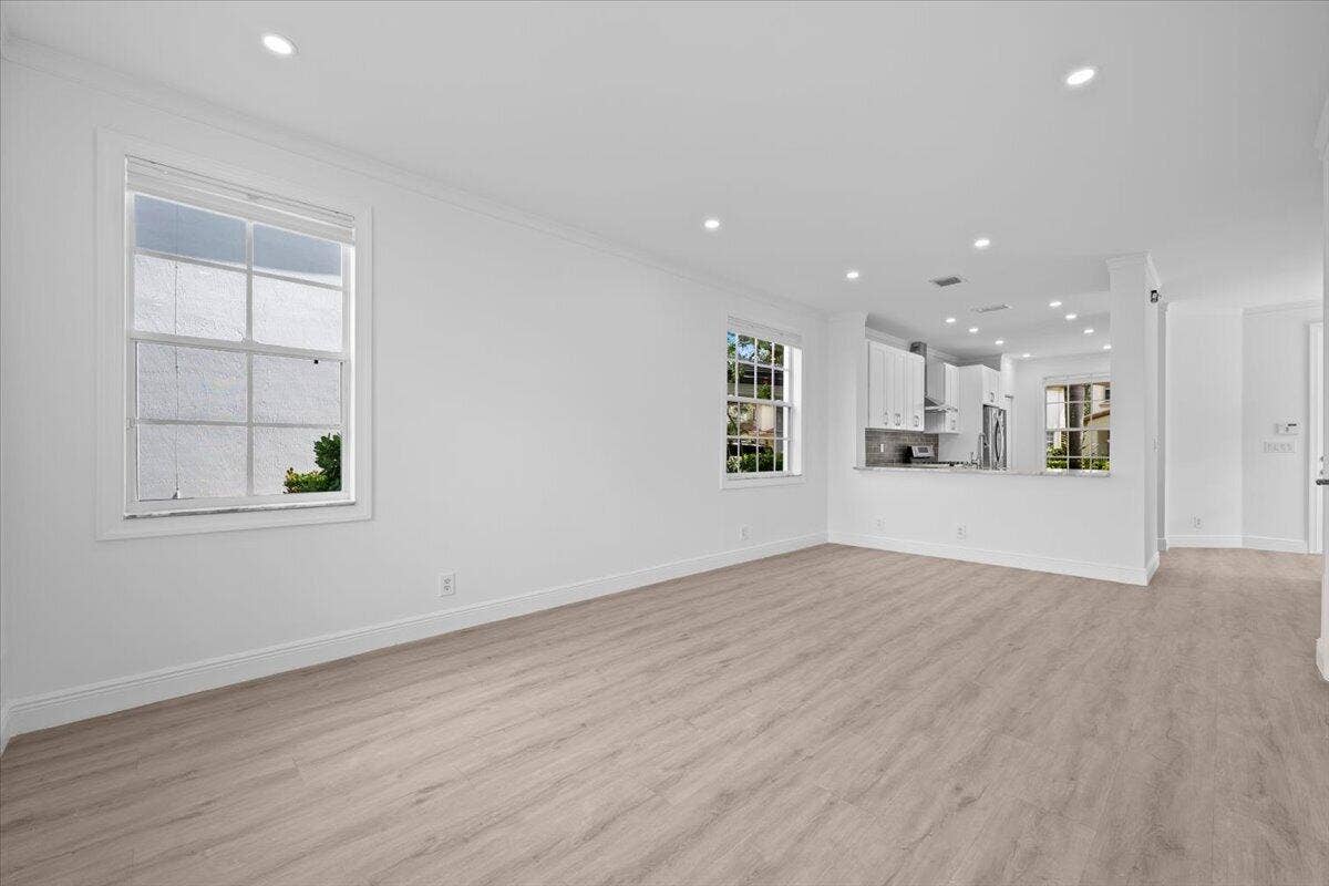 651 Castle Drive, Palm Beach Gardens, FL 33410 Great Room (Living / Dining Areas)