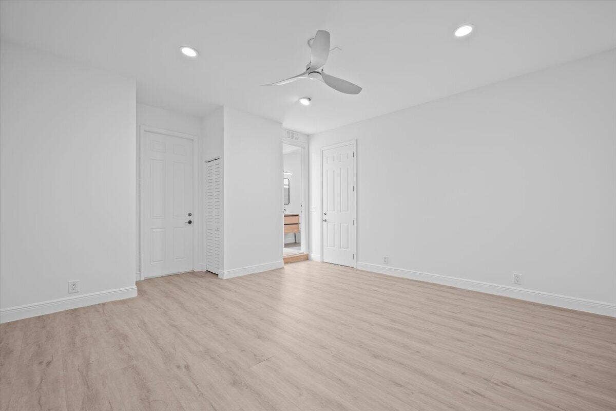 651 Castle Drive, Palm Beach Gardens, FL 33410 Downstairs Bonus Room (4th Bed)