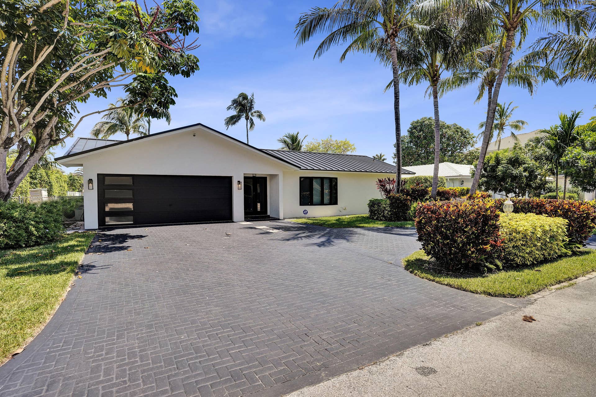 933 Banyan Drive, Delray Beach, FL 33483 DSC05365