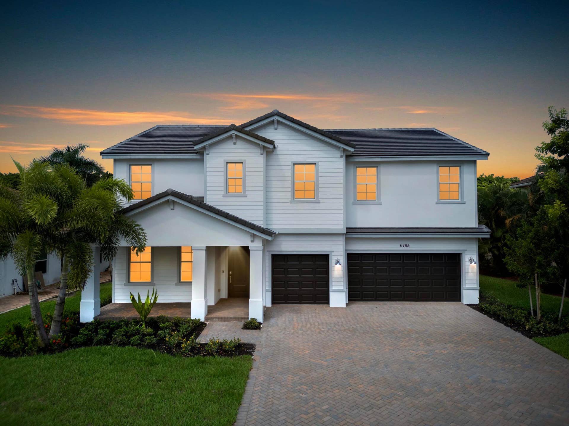 6765 COBIA Circle, Boynton Beach, FL 33437 Front Dusk