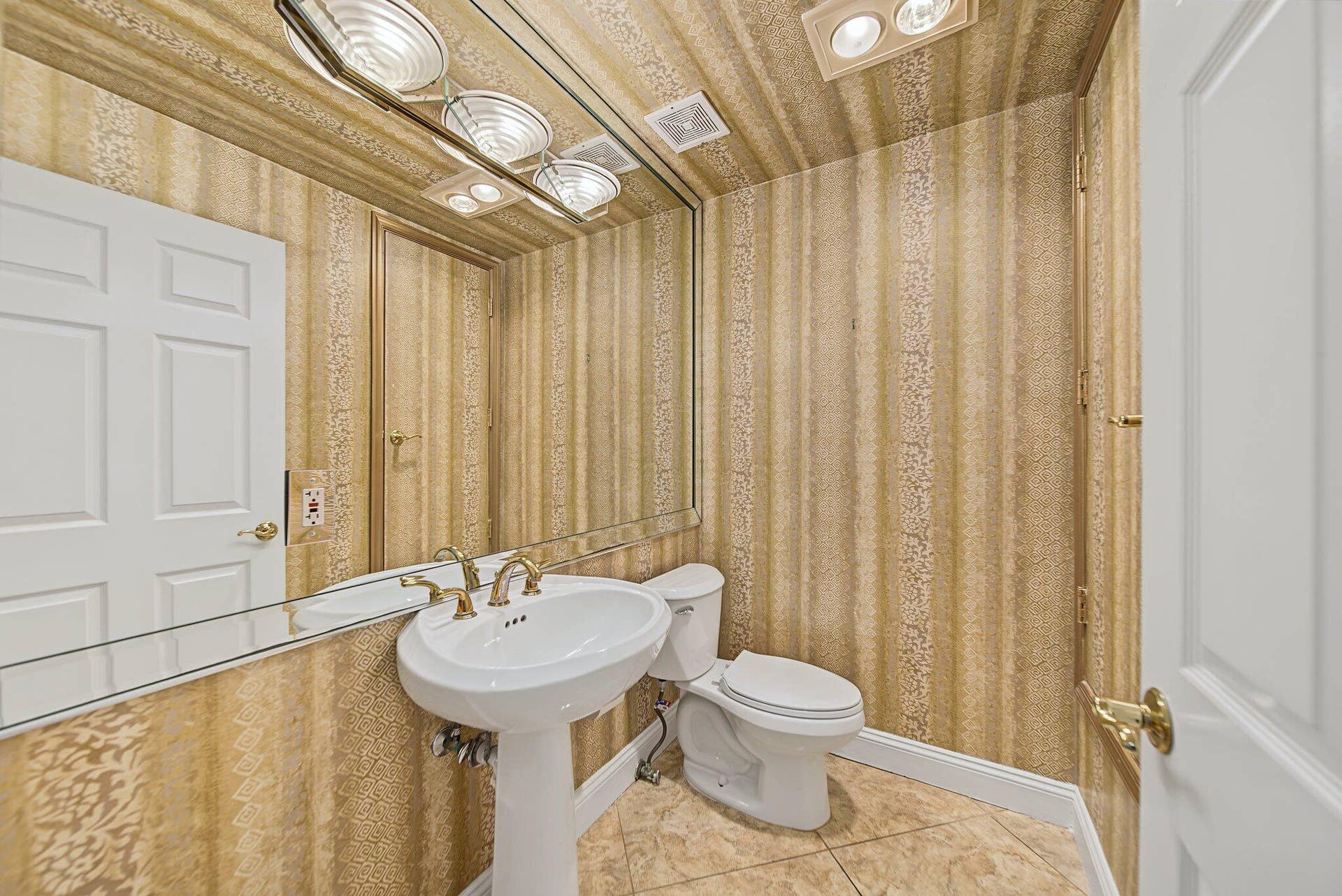 7756 Travelers Tree Drive, Boca Raton, FL 33433 Bathroom 3