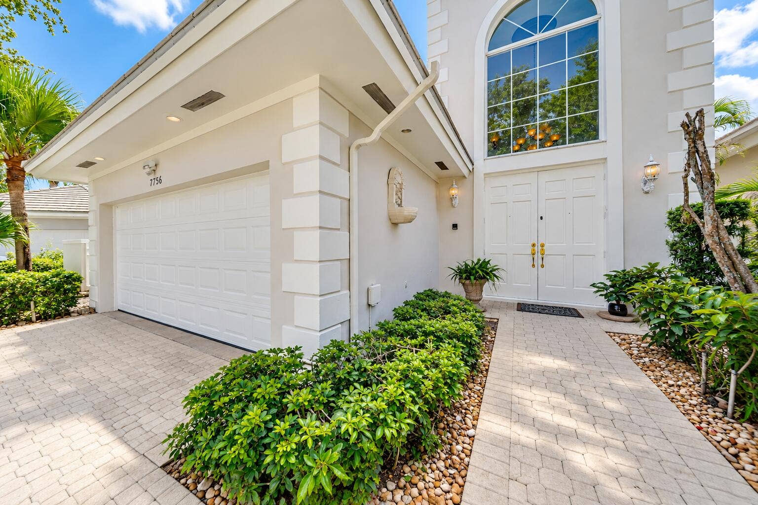 7756 Travelers Tree Drive, Boca Raton, FL 33433 855d0307-4519-4d14-b871-a38950a21467